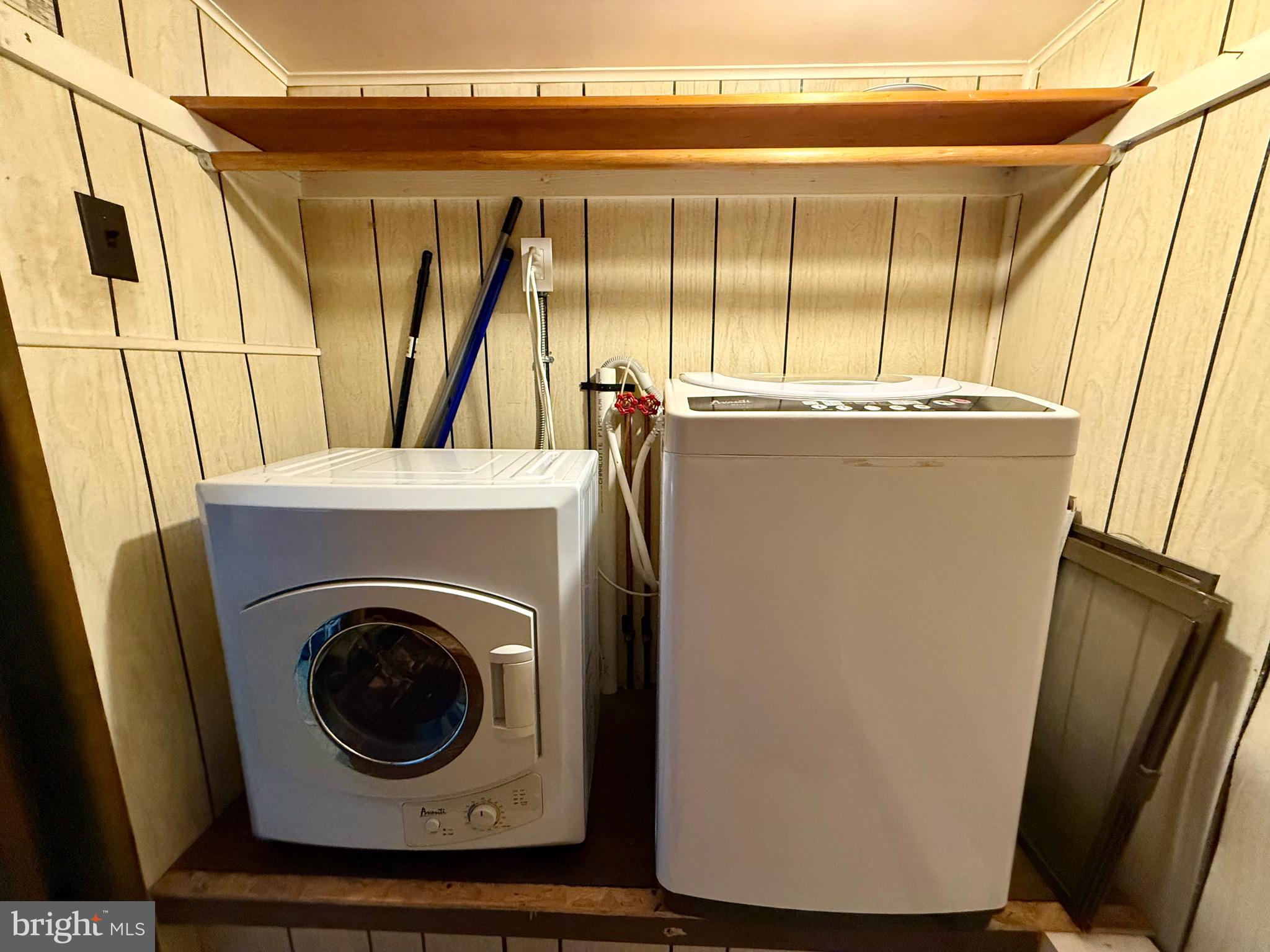 SOUTH HAMPTON SUB - Residential Lease