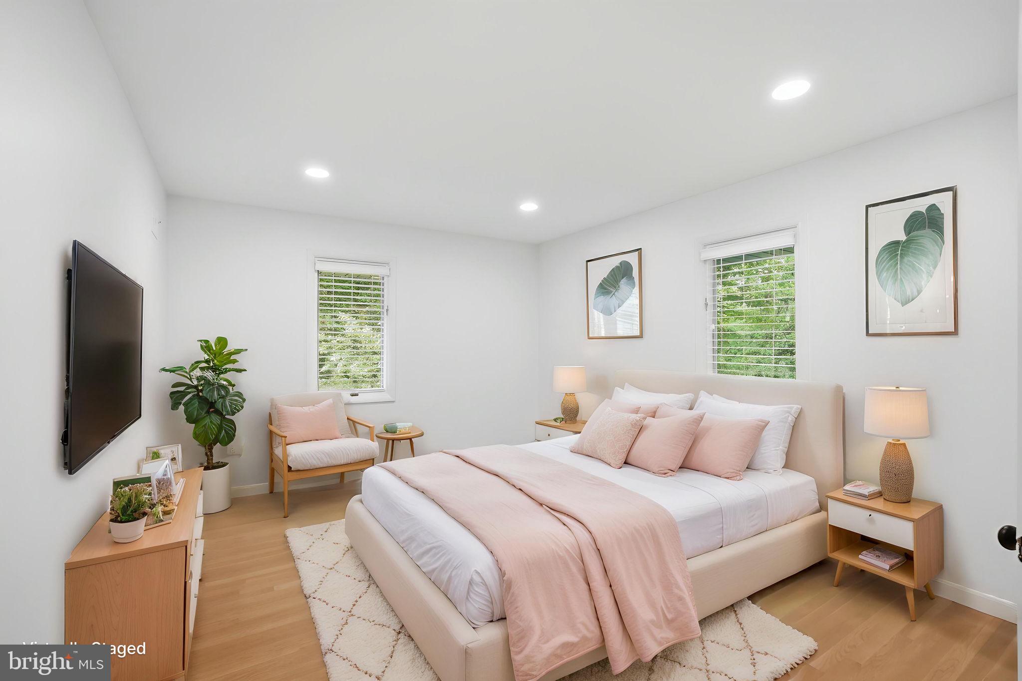 BANNOCKBURN ESTATES - Residential
