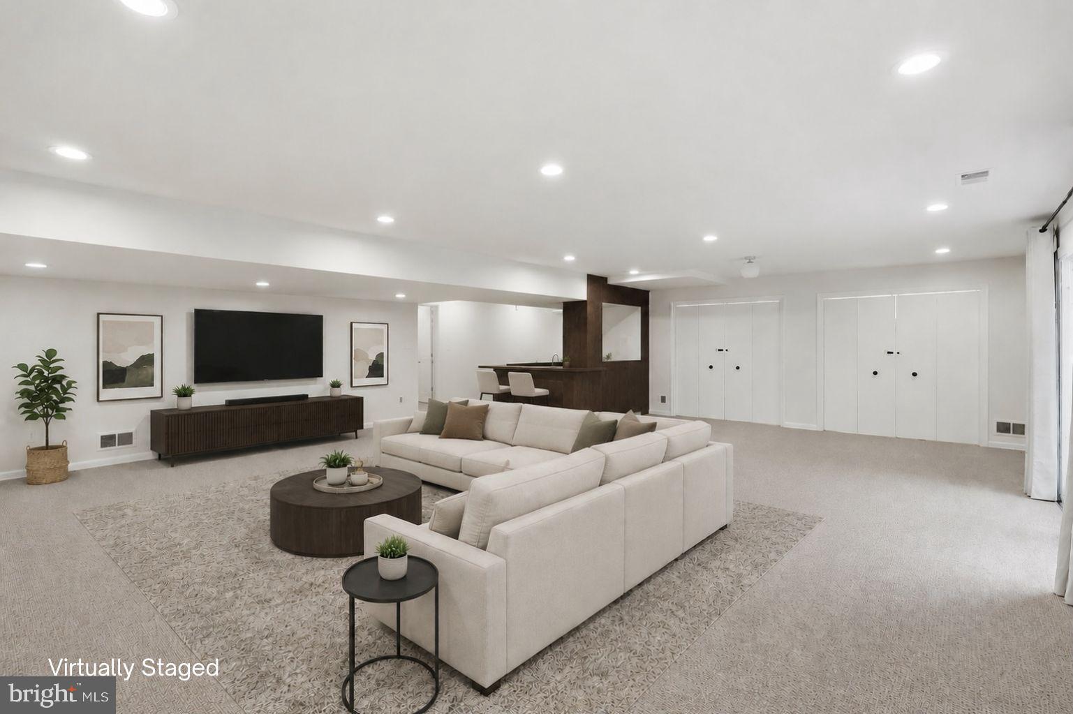 BANNOCKBURN ESTATES - Residential