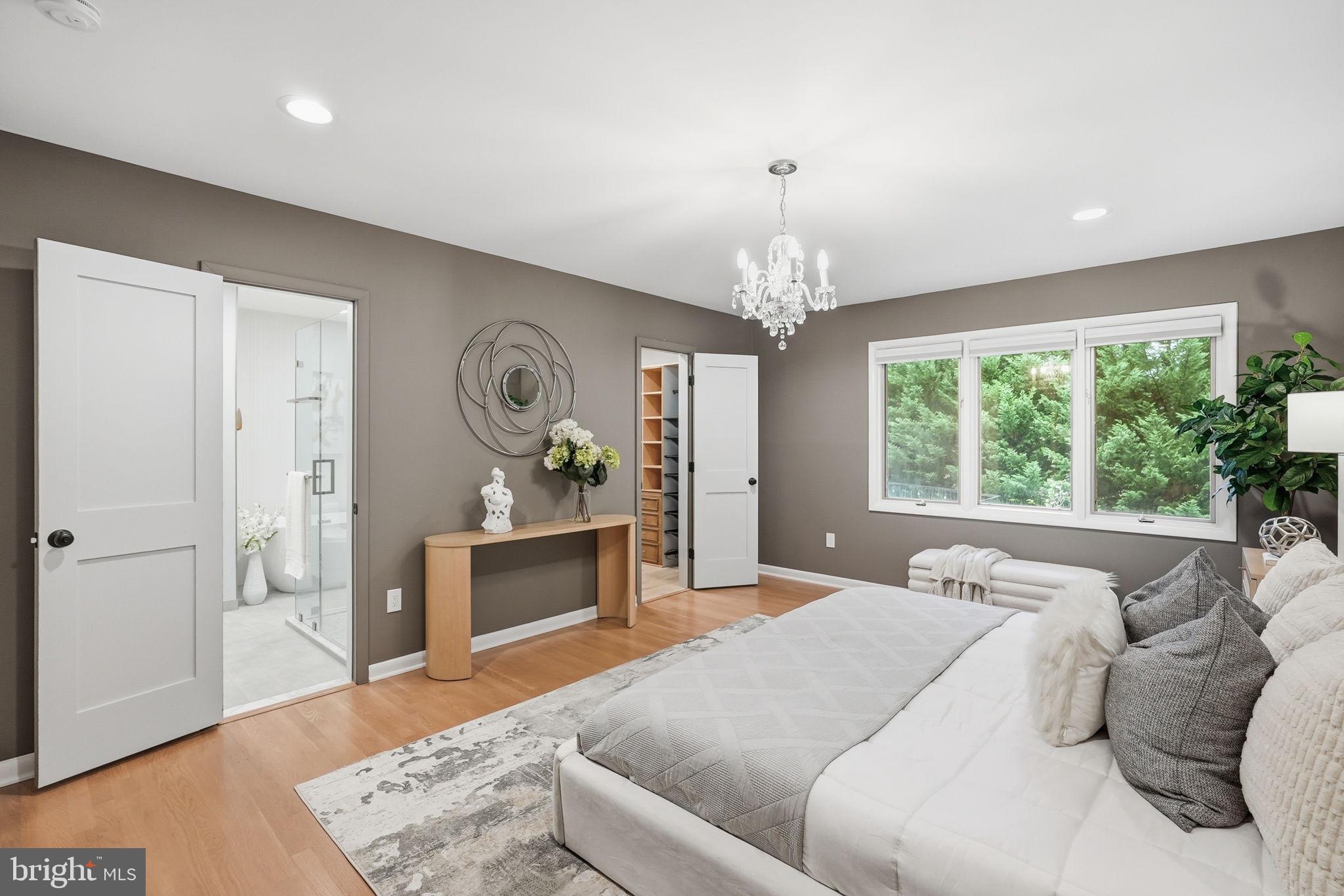 BANNOCKBURN ESTATES - Residential