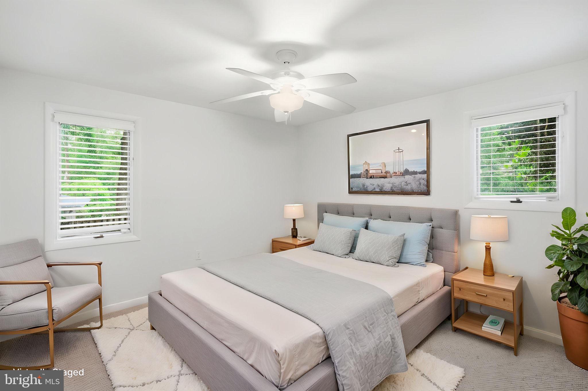 BANNOCKBURN ESTATES - Residential