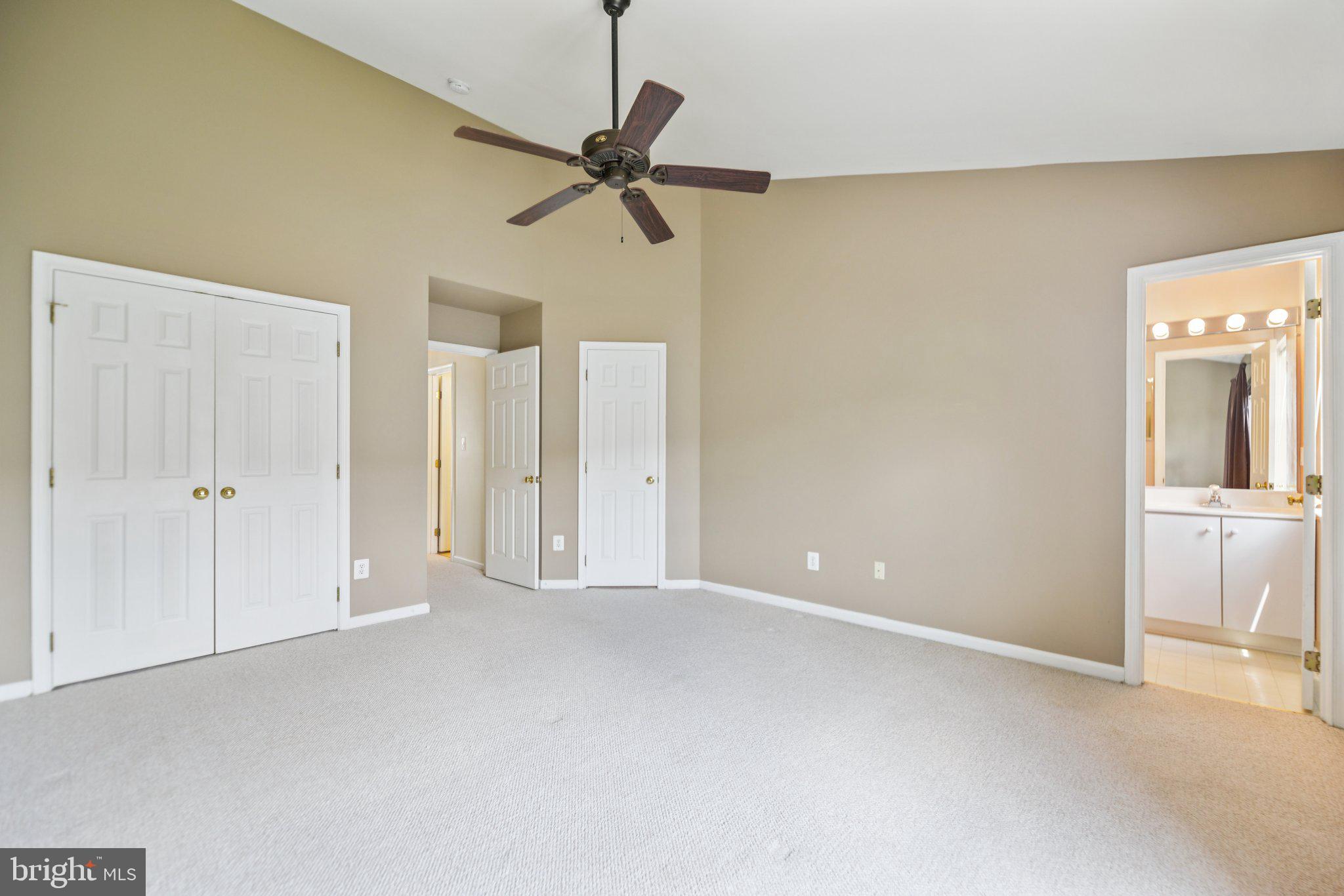 TRAILSIDE - Residential