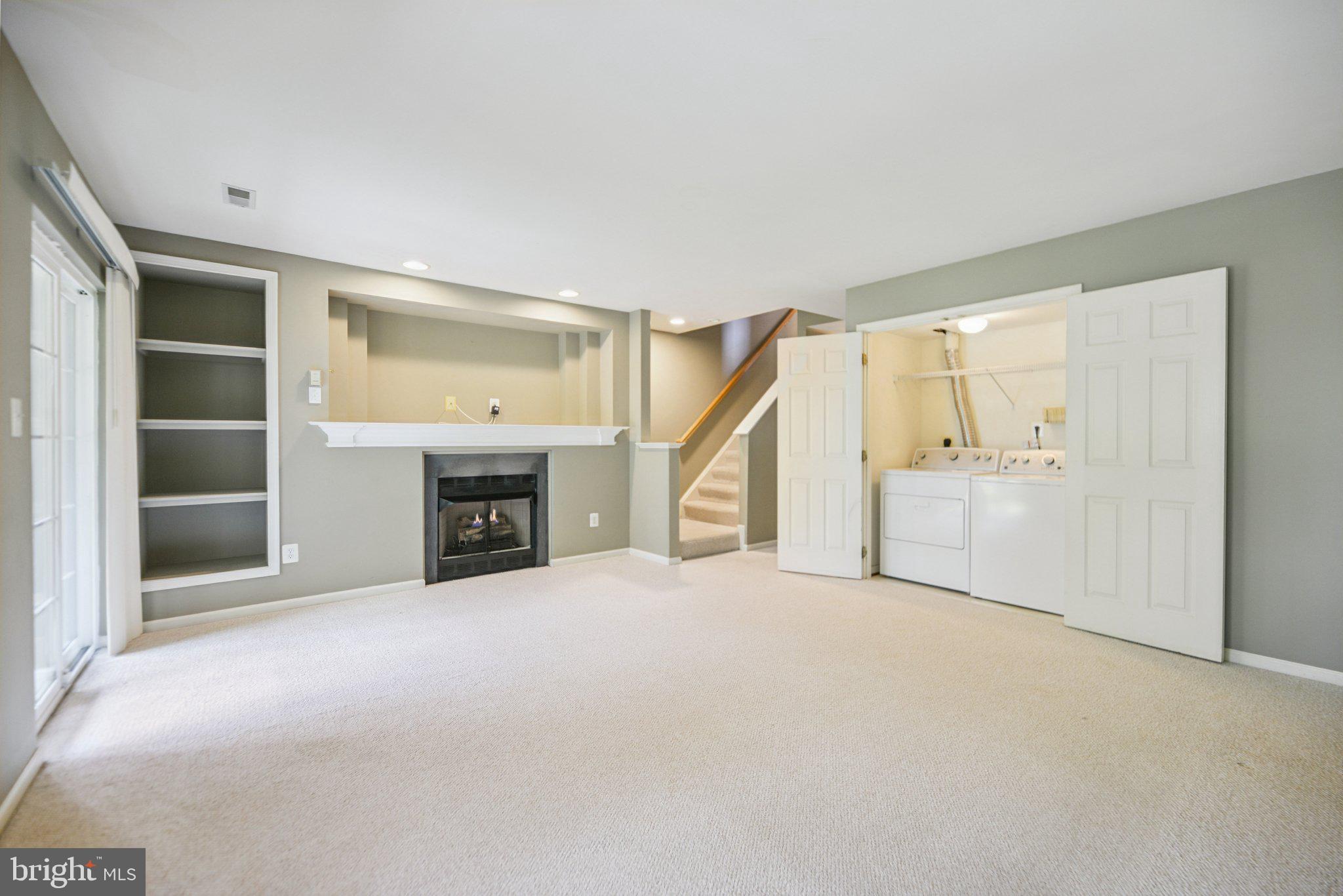 TRAILSIDE - Residential