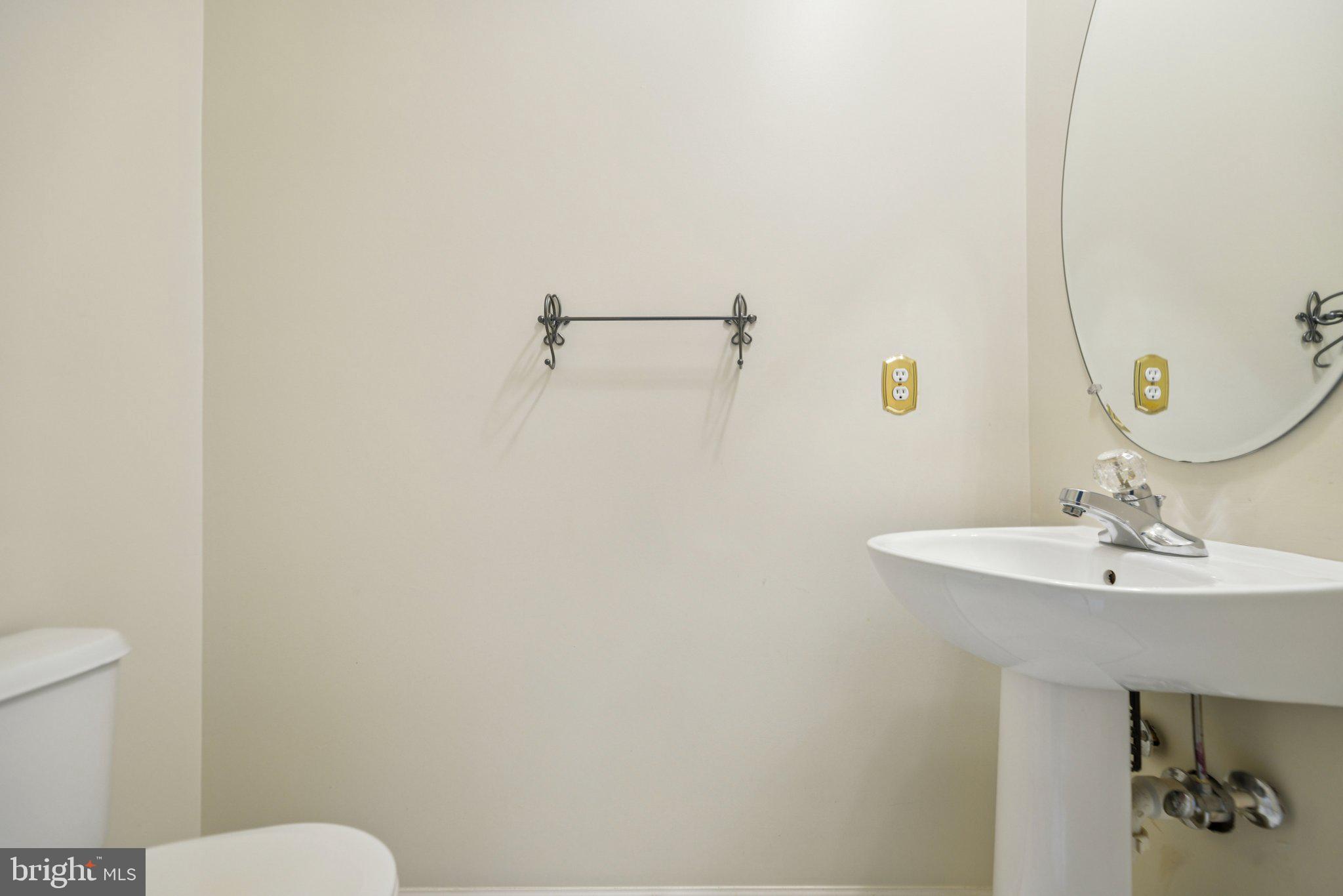 TRAILSIDE - Residential