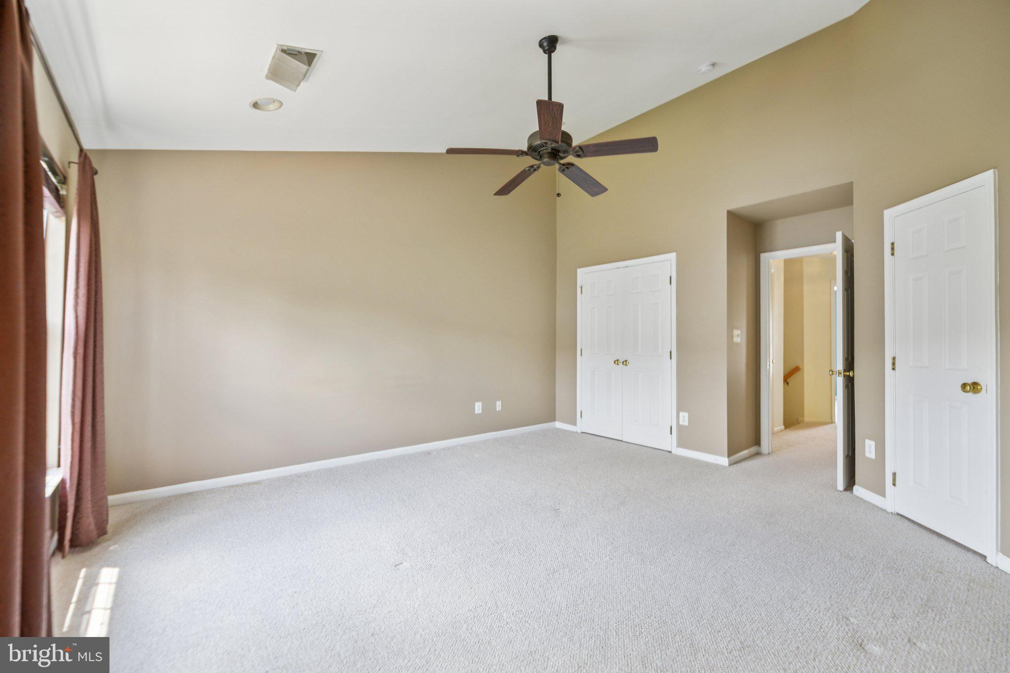 TRAILSIDE - Residential