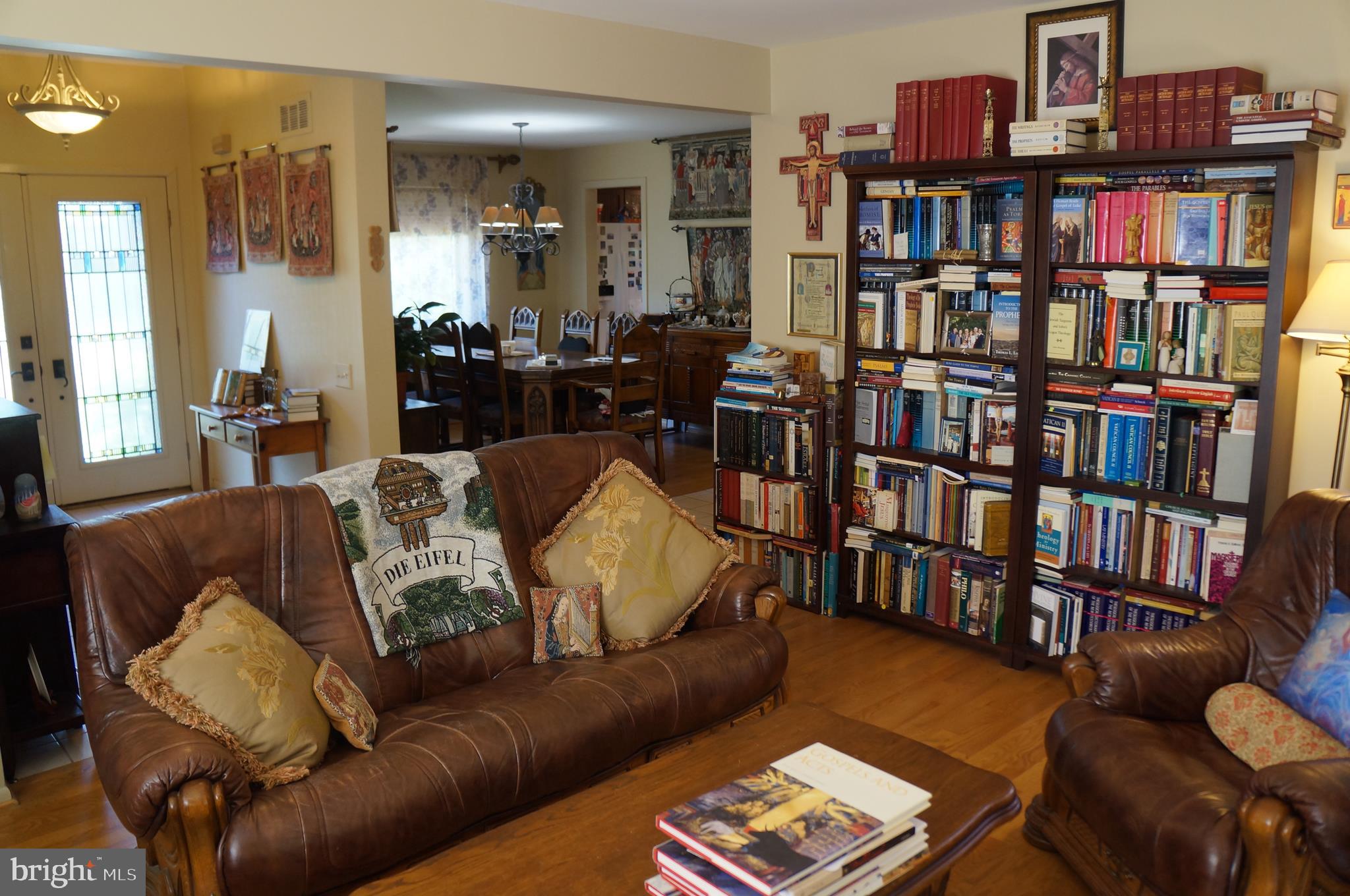 VELVET HILLS SOUTH - Residential