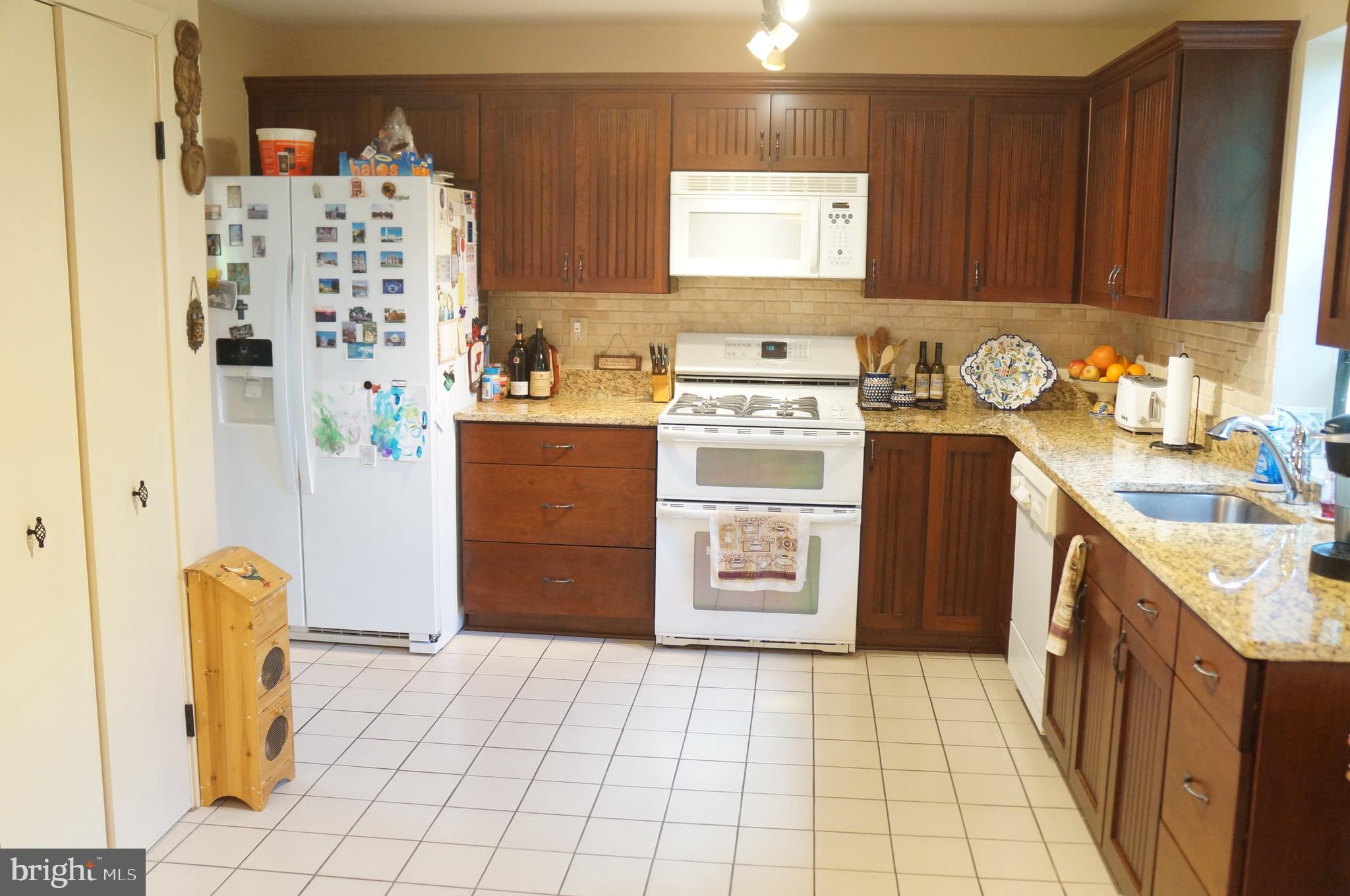 VELVET HILLS SOUTH - Residential