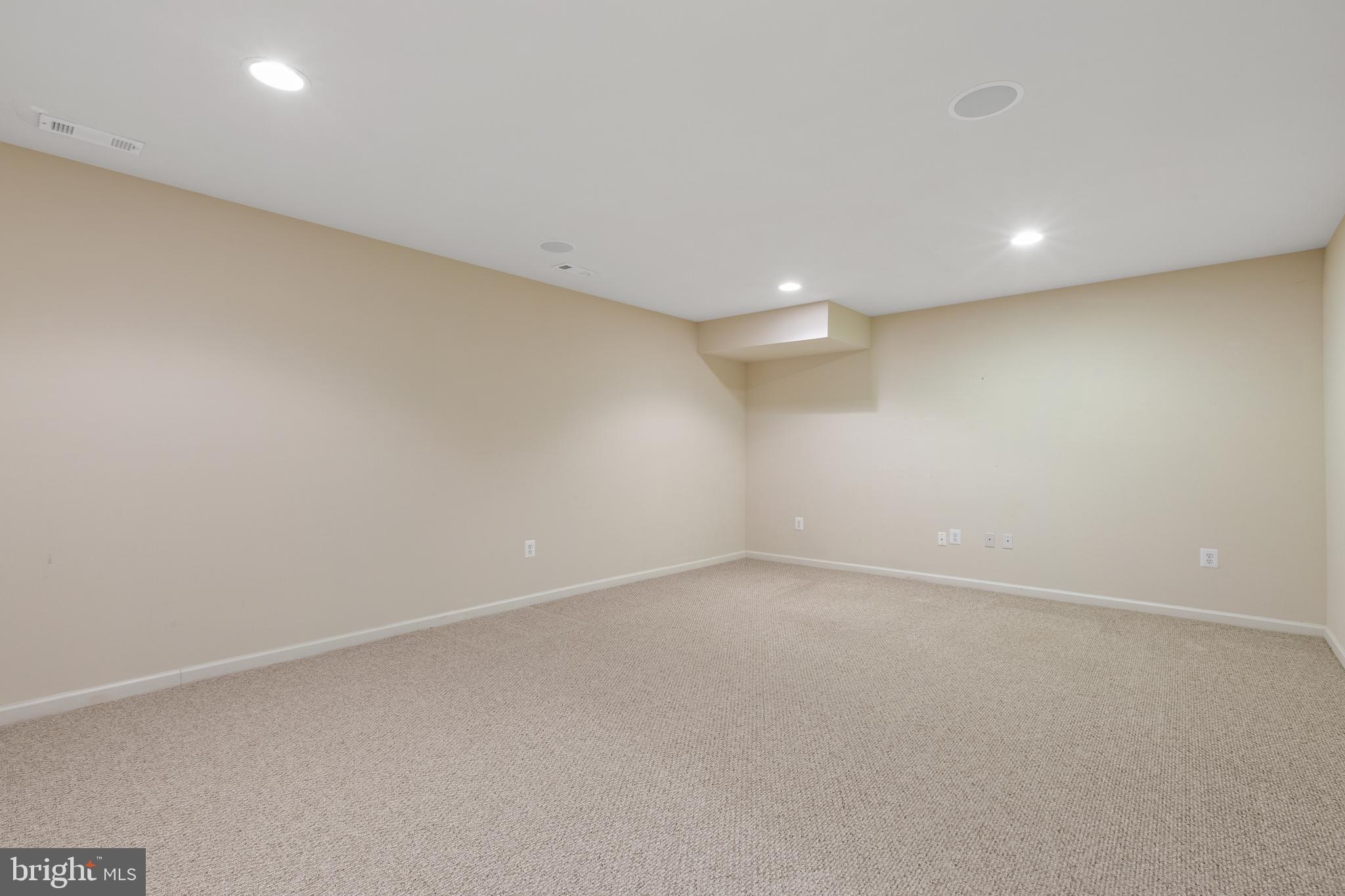 MILL ISLAND AT WORMAN'S MILL - Residential