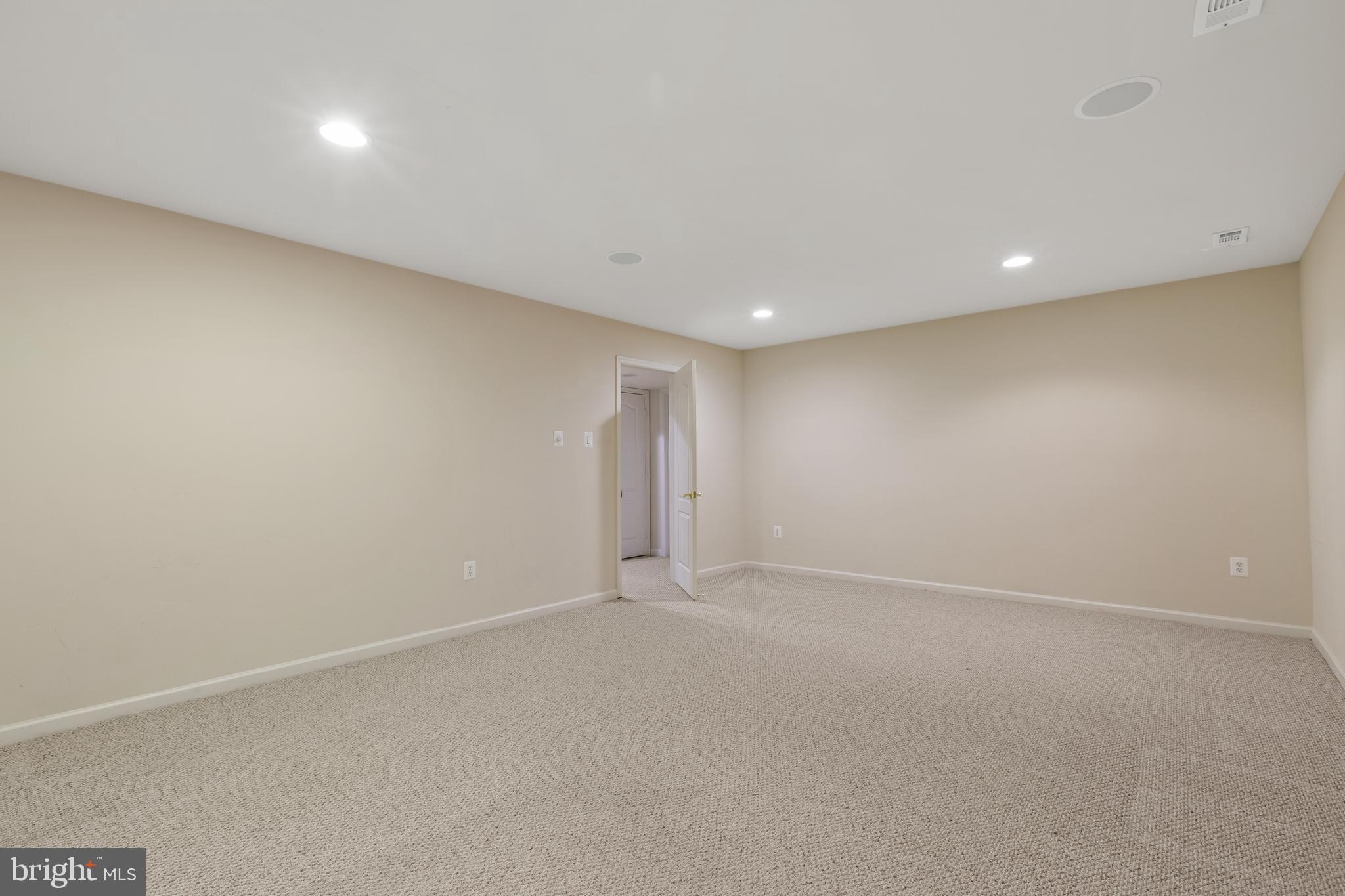 MILL ISLAND AT WORMAN'S MILL - Residential