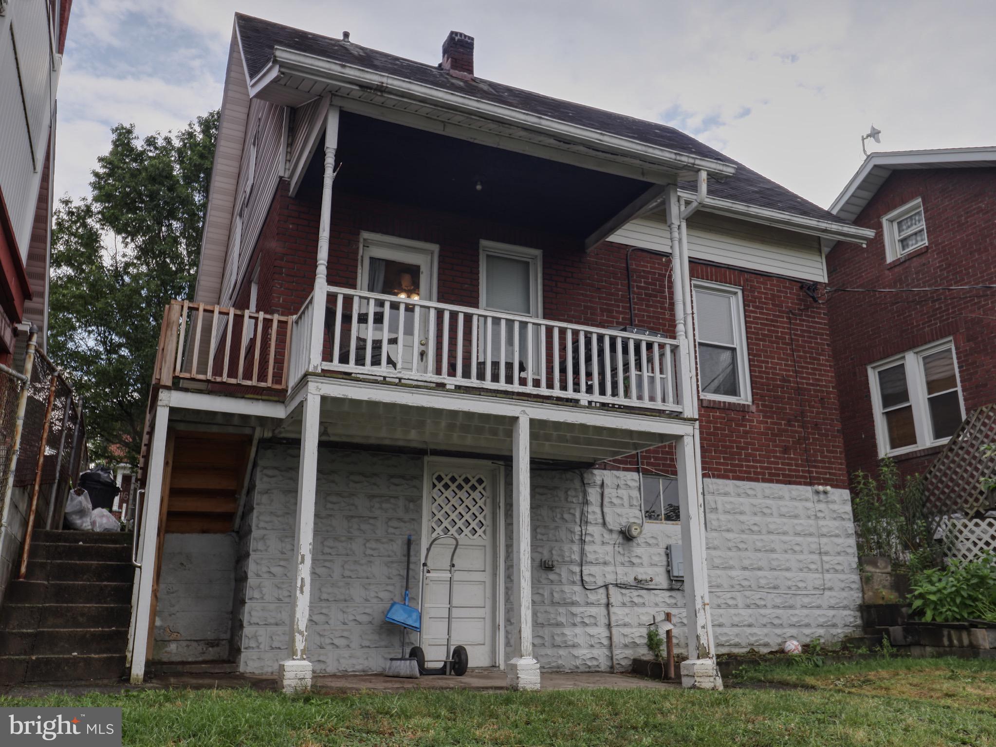 517 HILL TOP DRIVE