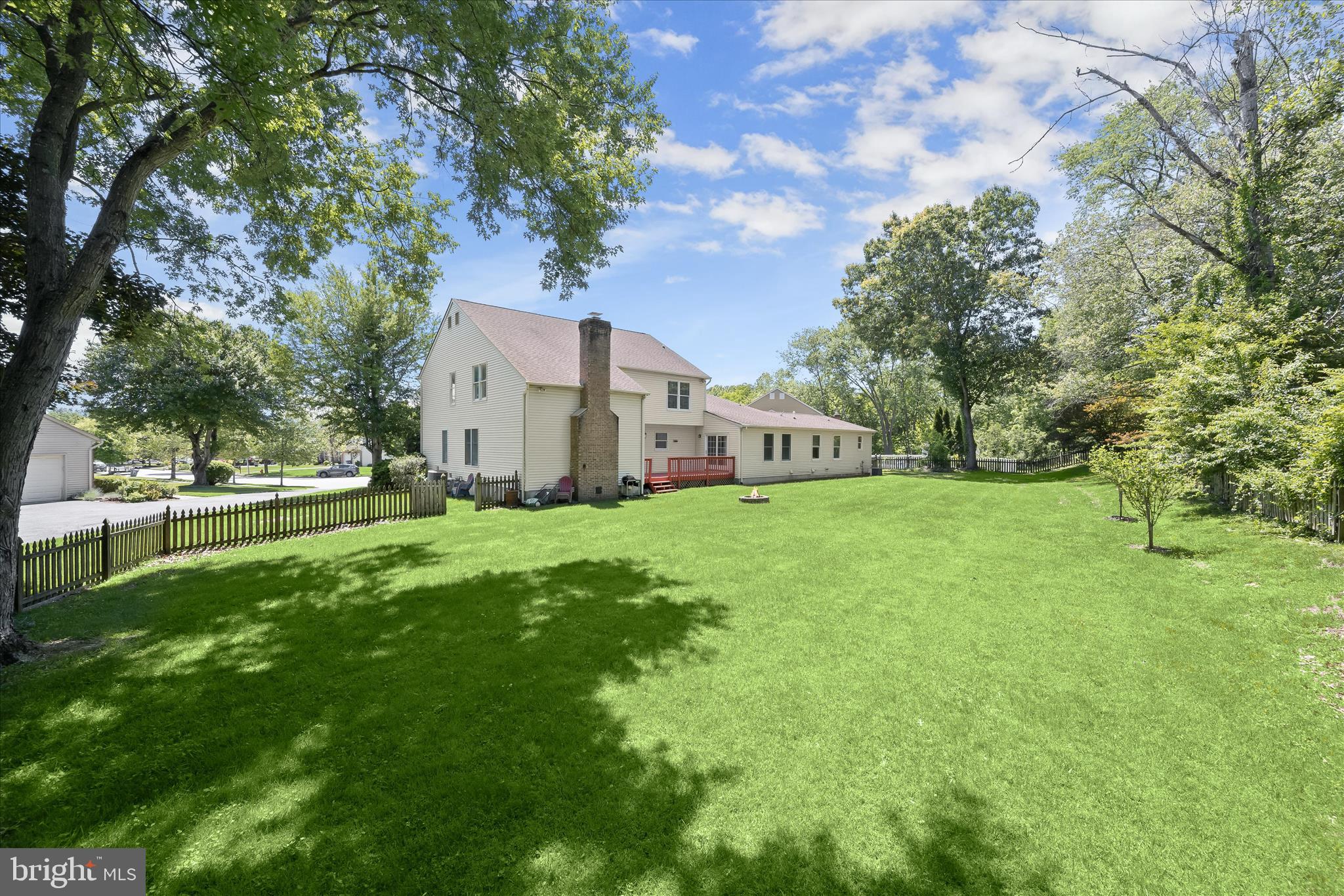 10228 CLUBHOUSE COURT