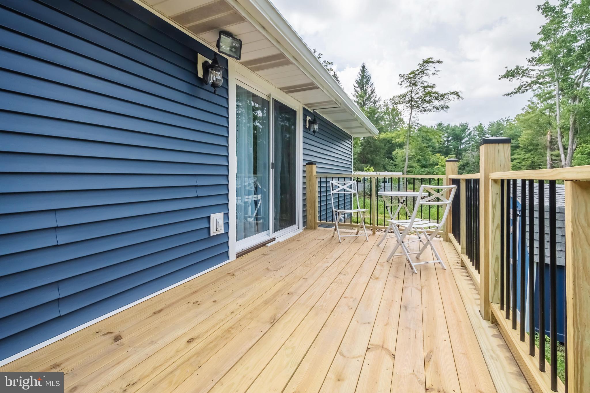 4211 CHESTNUT RIDGE ROAD