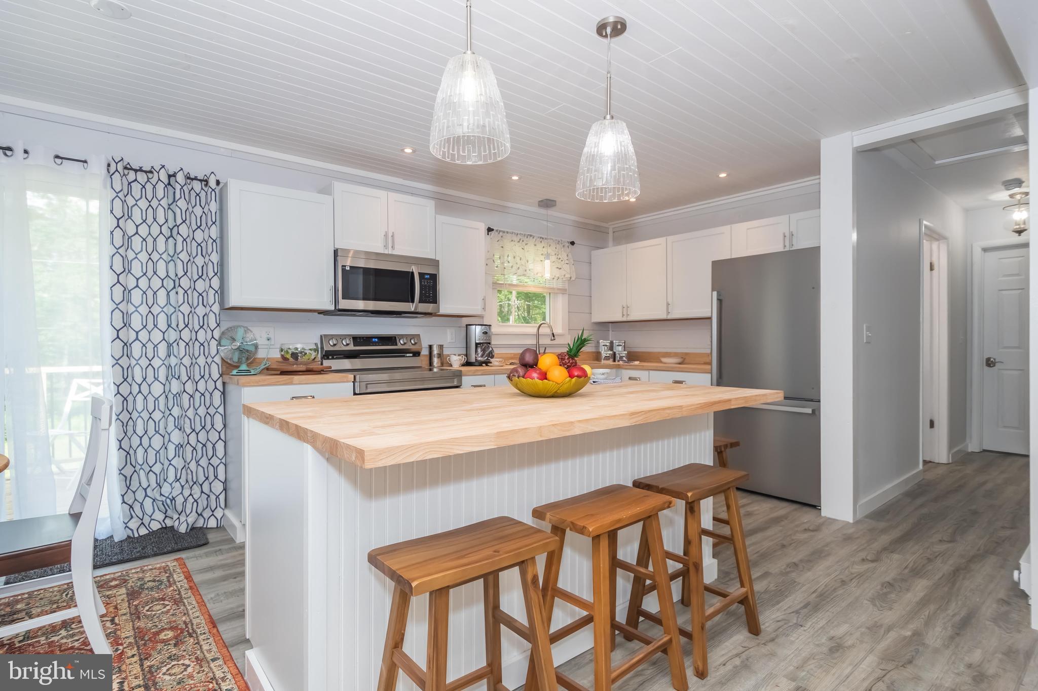 CHESTNUT RIDGE - Residential