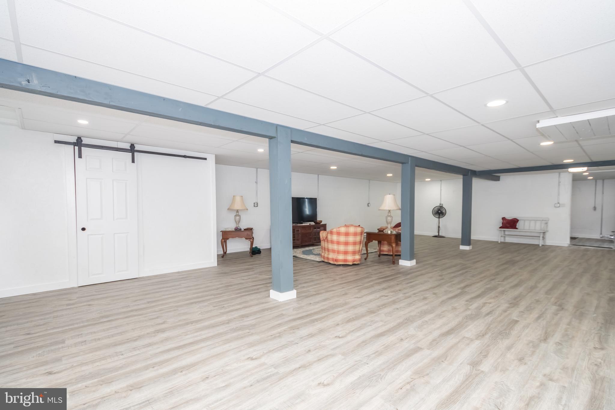 CHESTNUT RIDGE - Residential