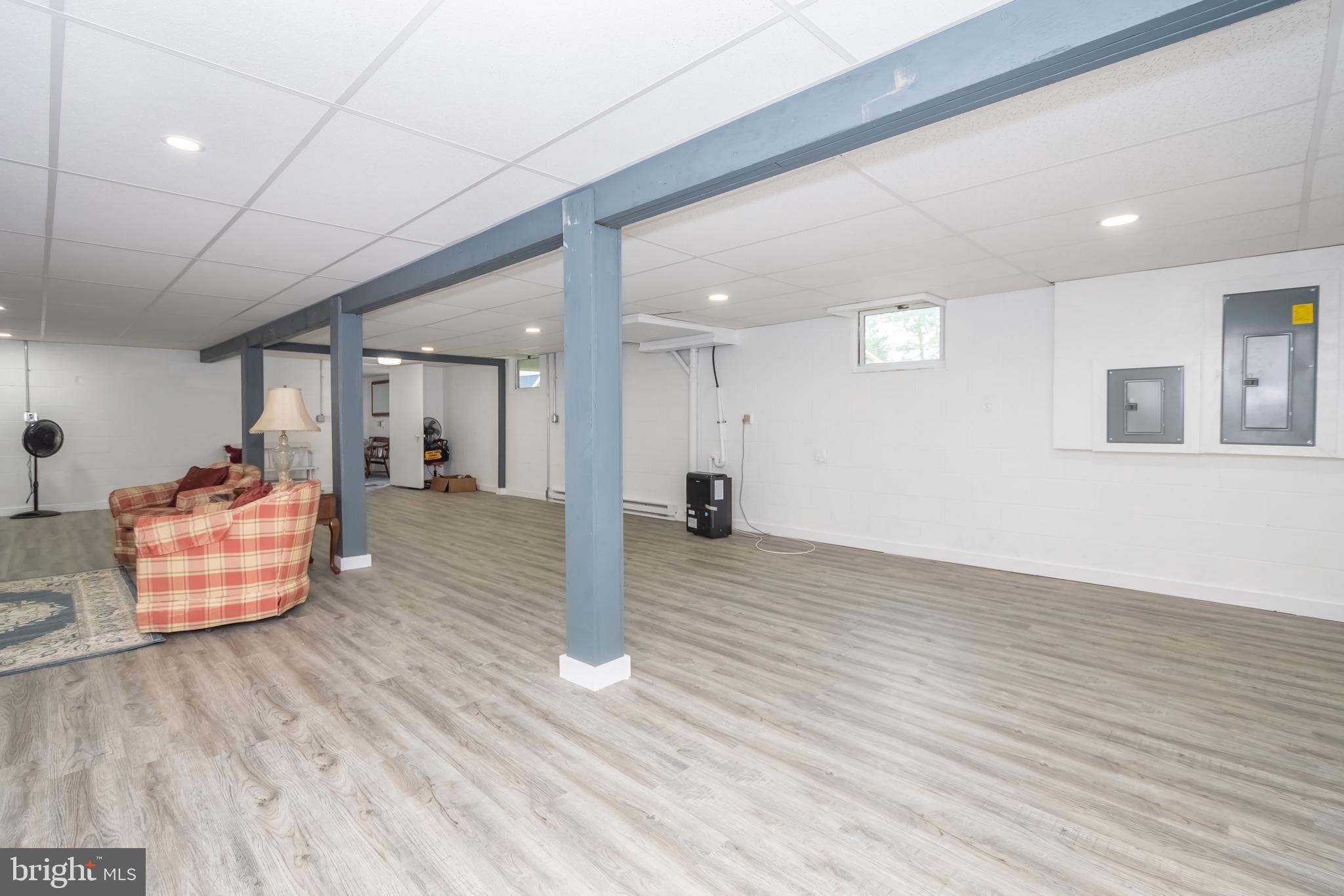 CHESTNUT RIDGE - Residential