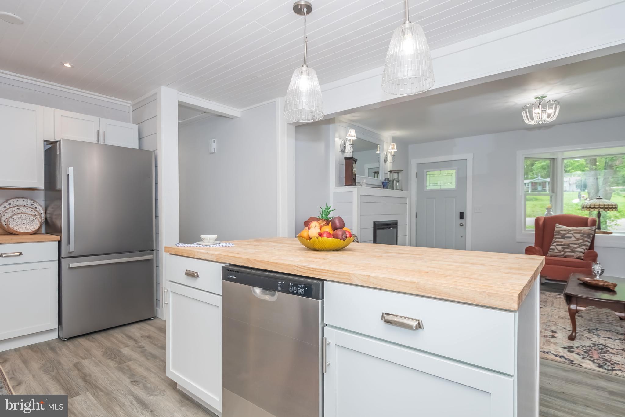 CHESTNUT RIDGE - Residential