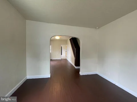 MLS: PADA2061348