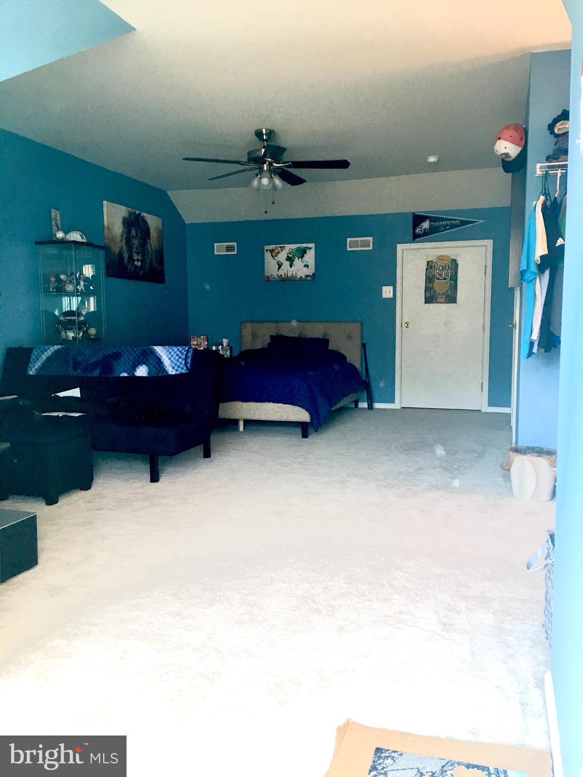 FORD GLEN - Residential Lease