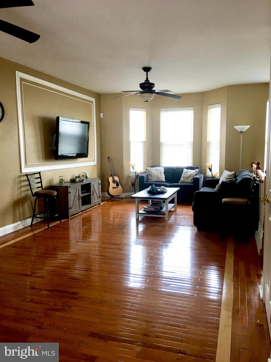 FORD GLEN - Residential Lease