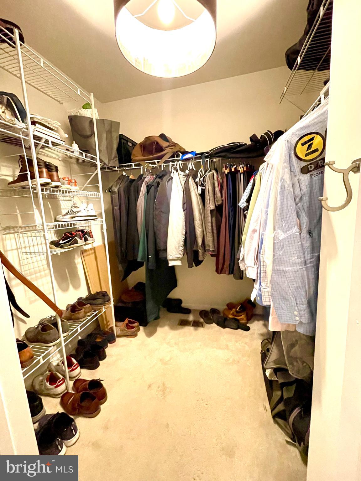 FORD GLEN - Residential Lease