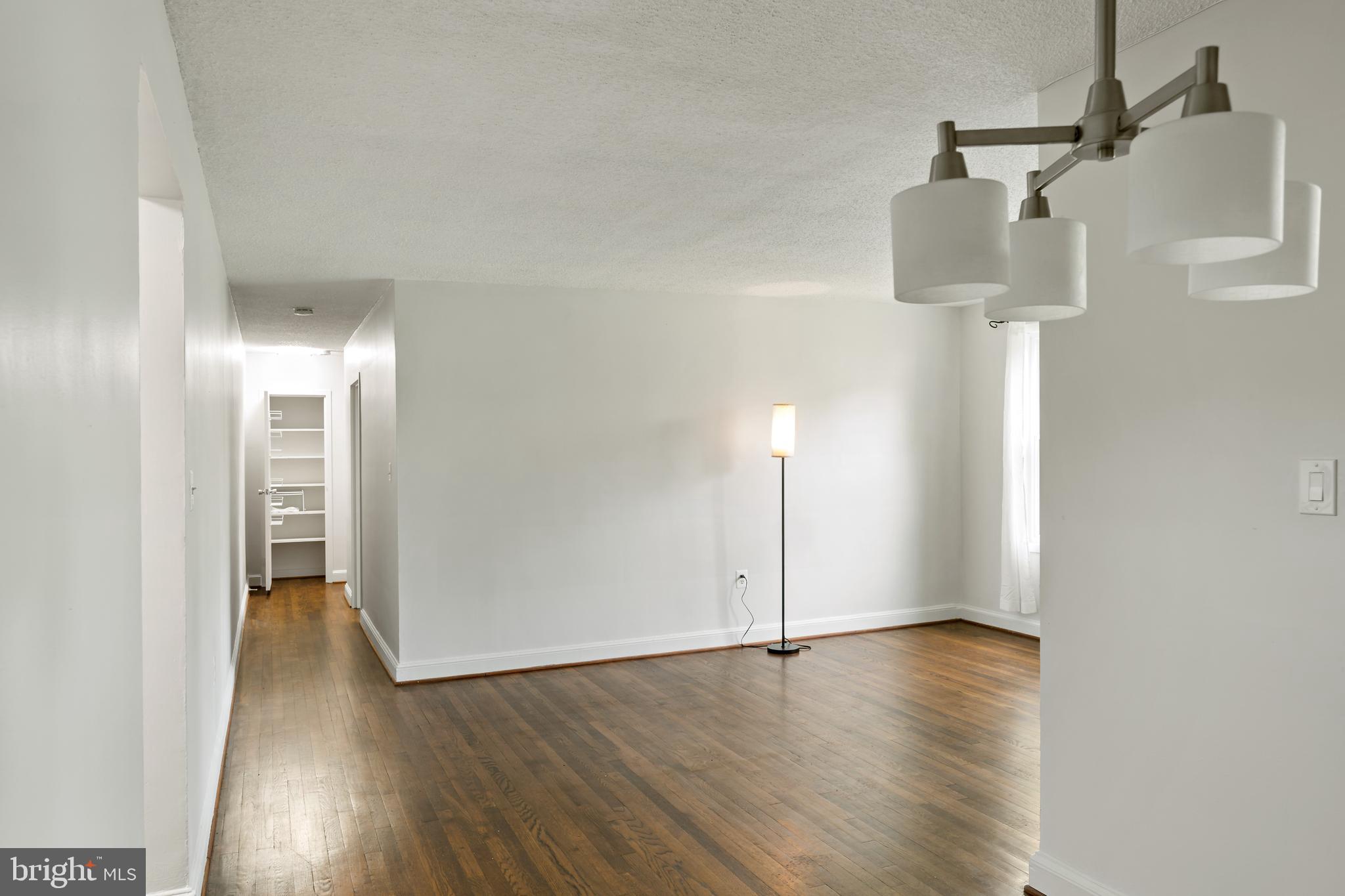 MACARTHUR PARK CONDOMINIUMS - Residential