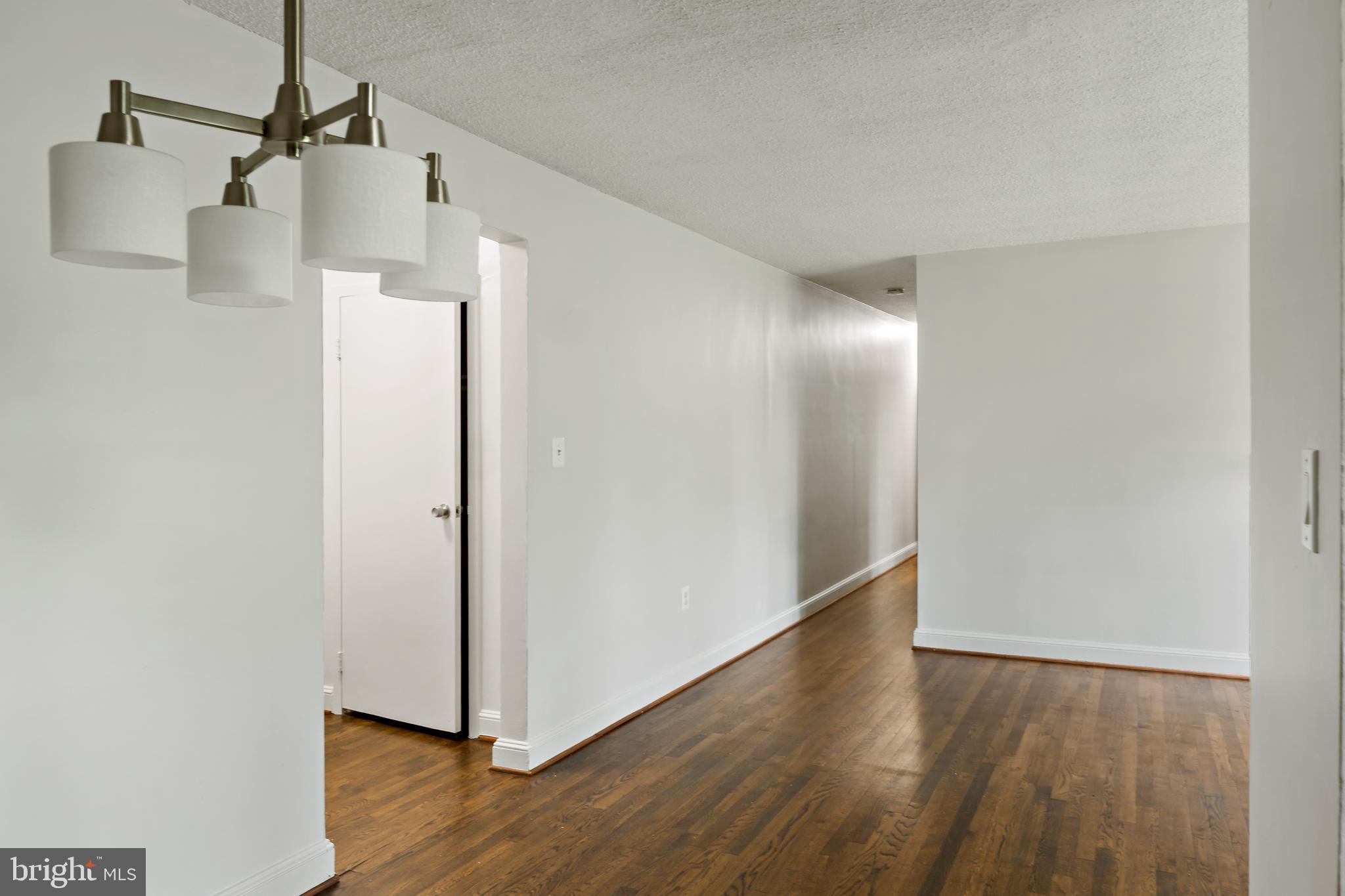 MACARTHUR PARK CONDOMINIUMS - Residential