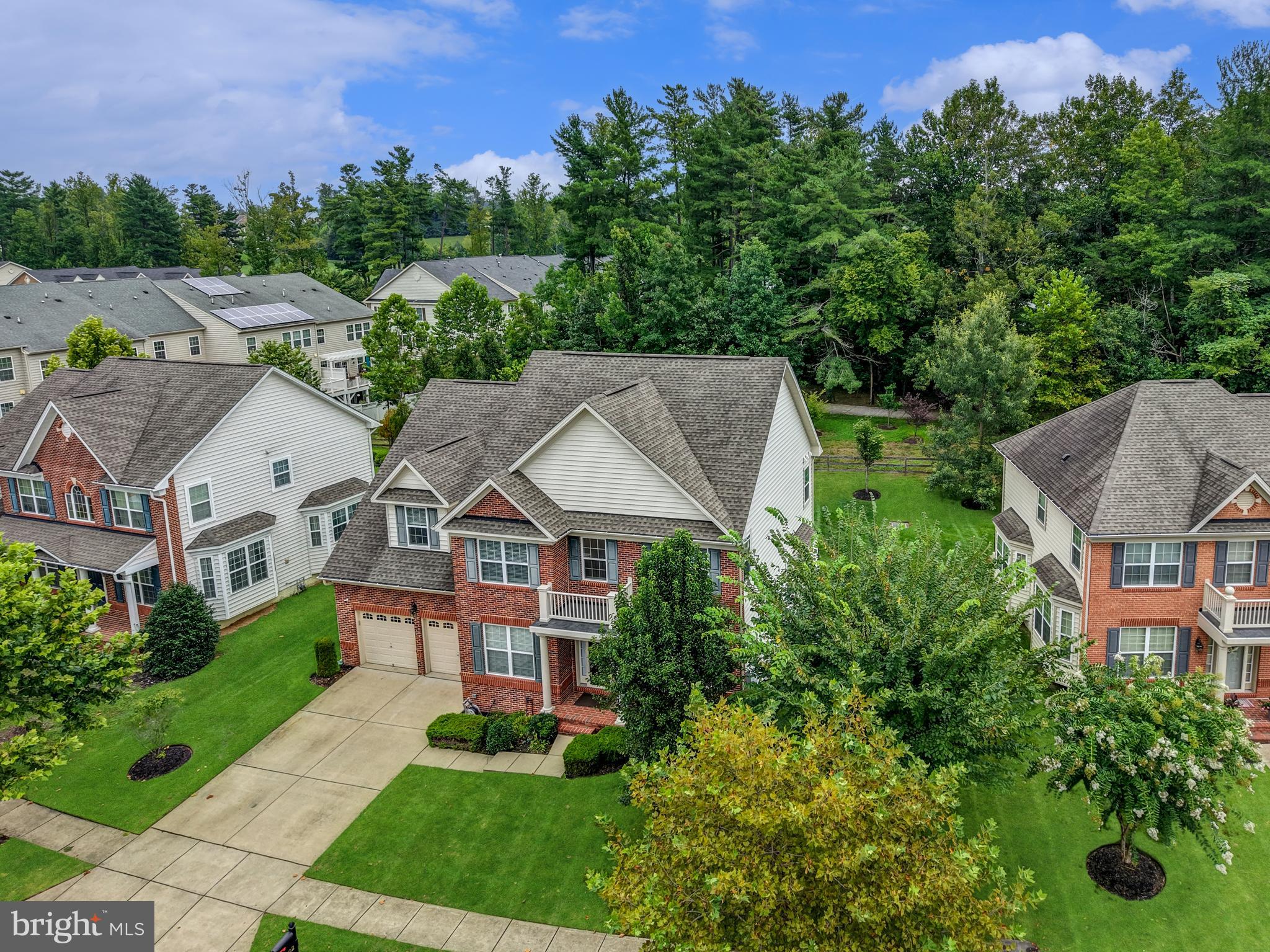 3002 LAKE FOREST DRIVE