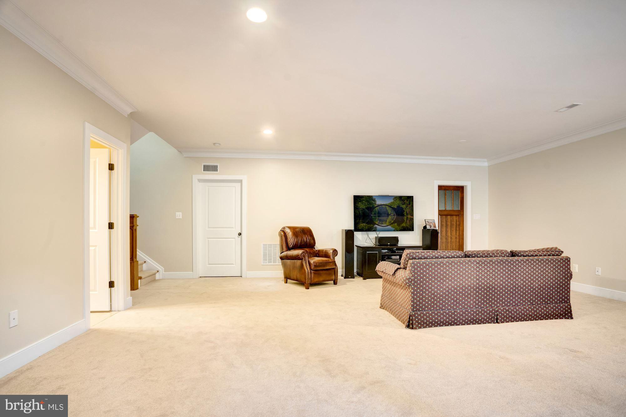 STONELEIGH - Residential