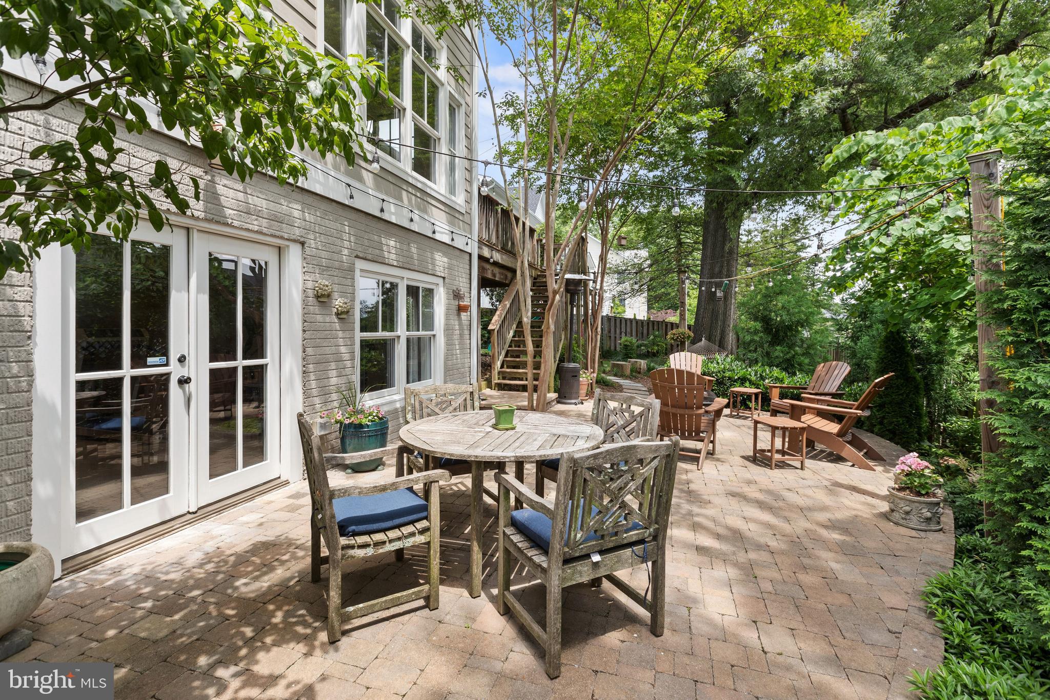 STONELEIGH - Residential