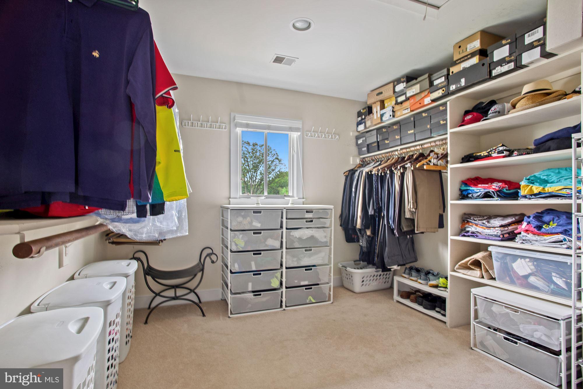 STONELEIGH - Residential