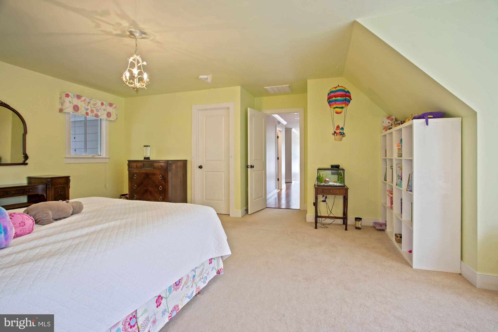 STONELEIGH - Residential