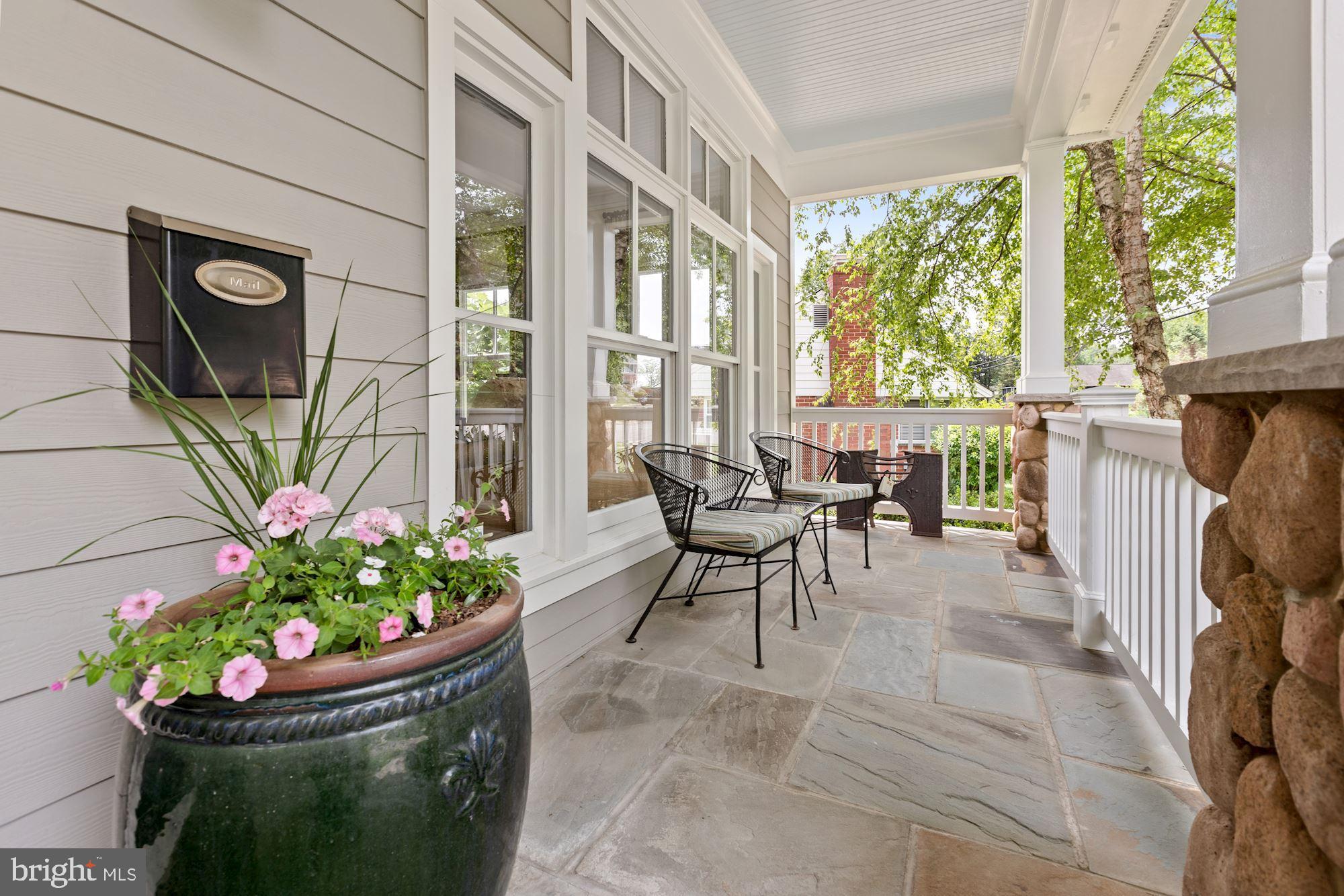 STONELEIGH - Residential