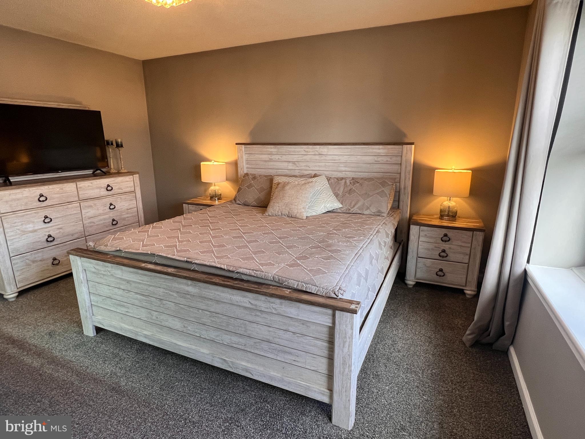 GREEN HILL - Residential