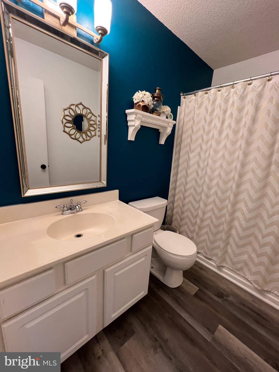 GREEN HILL - Residential