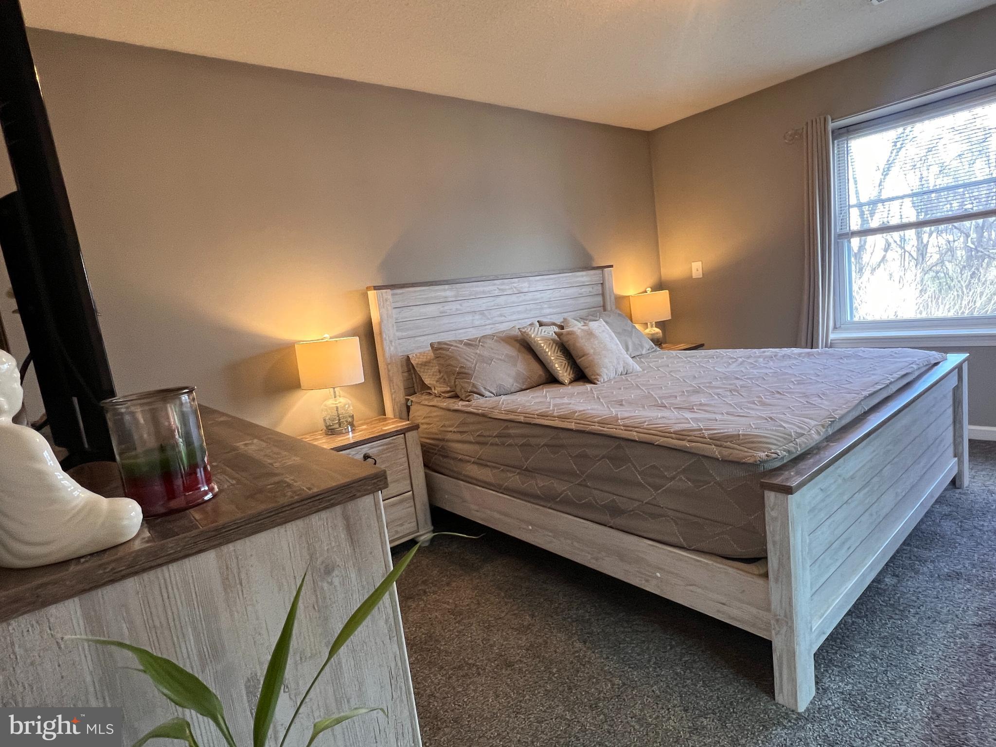 GREEN HILL - Residential