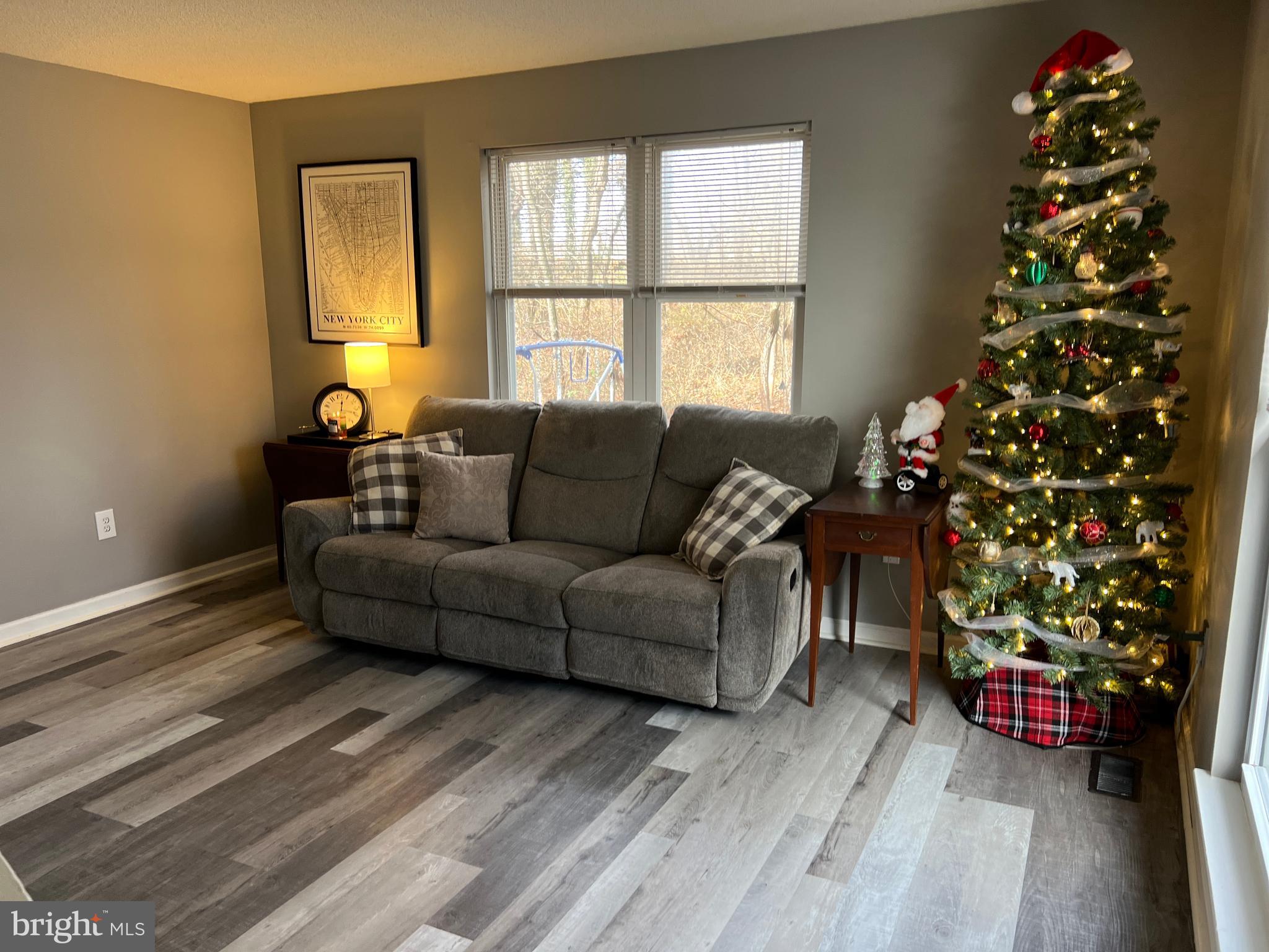 GREEN HILL - Residential