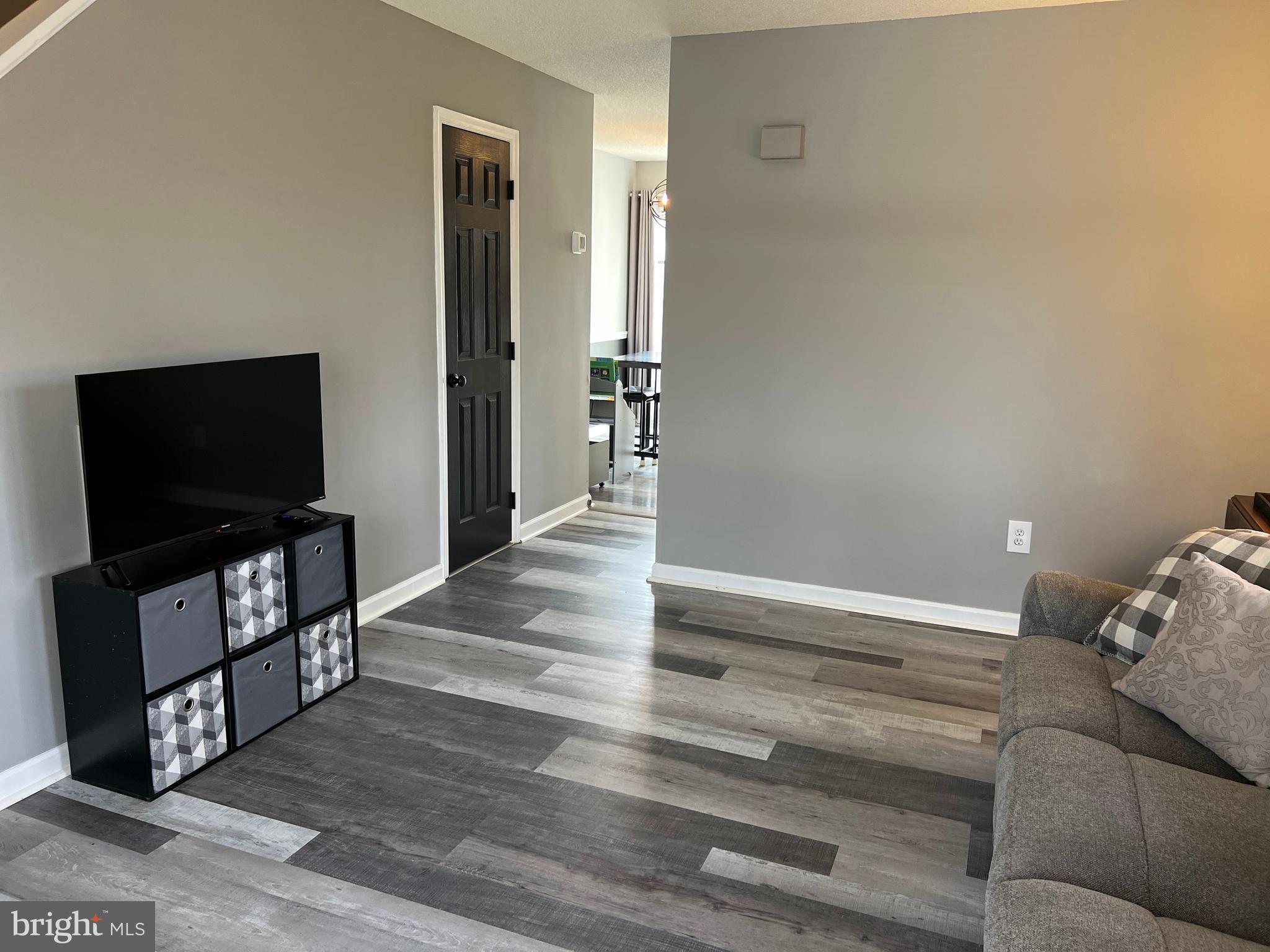 GREEN HILL - Residential