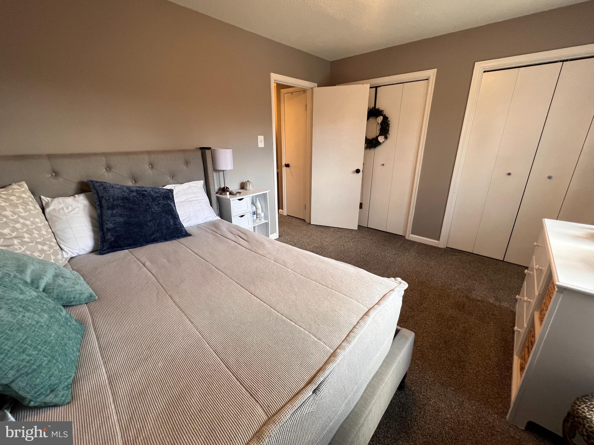 GREEN HILL - Residential