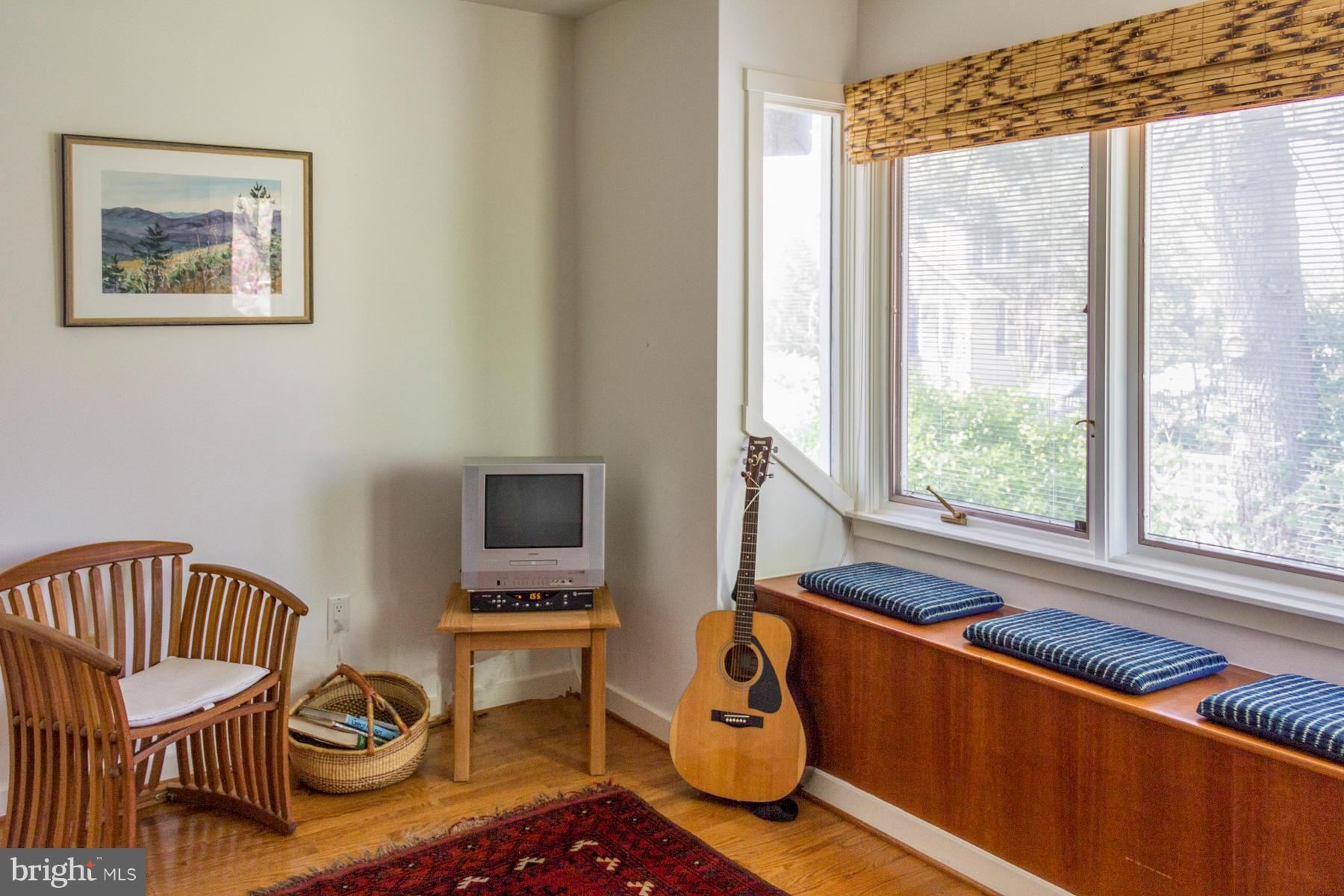 EASTPORT - Residential