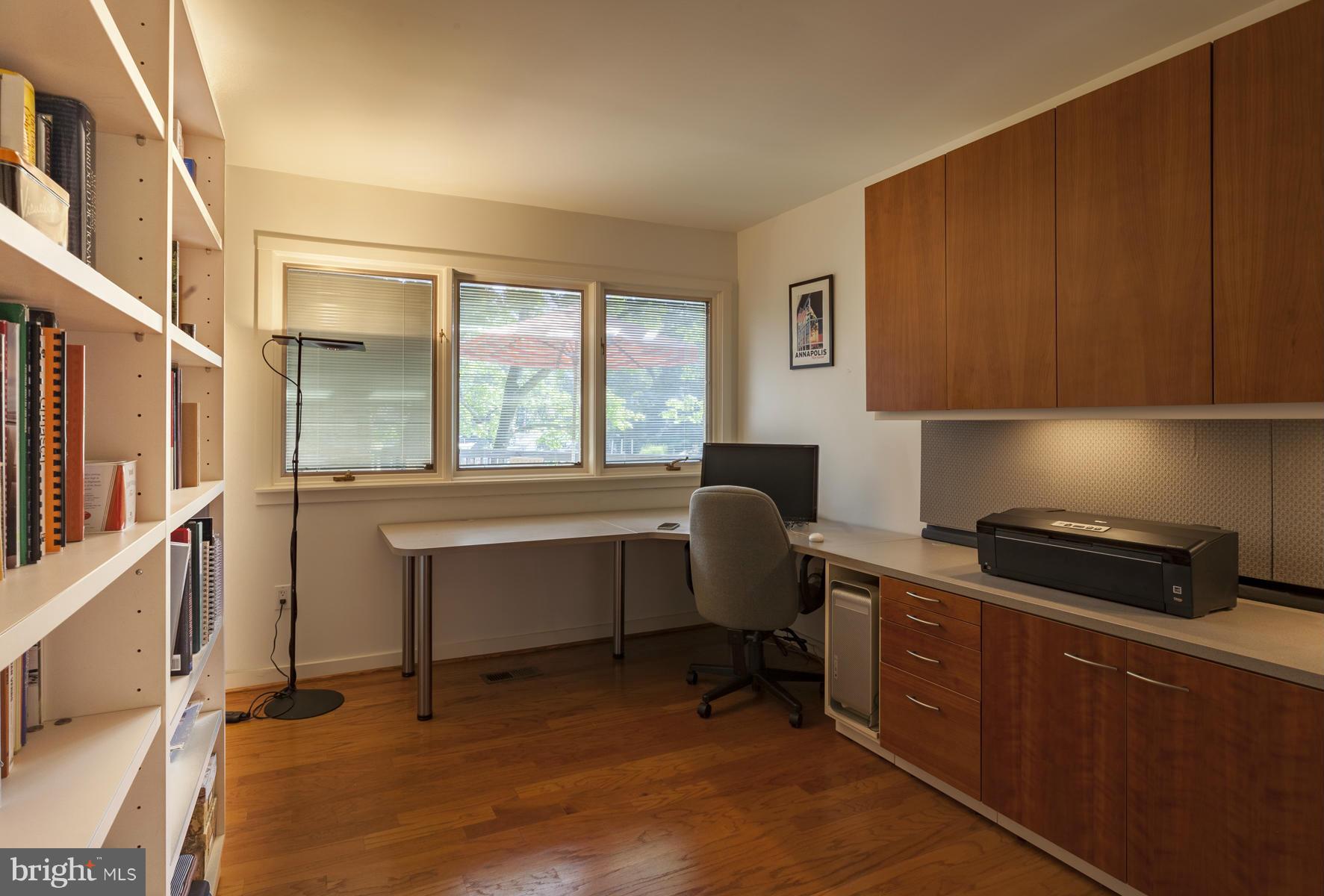 EASTPORT - Residential