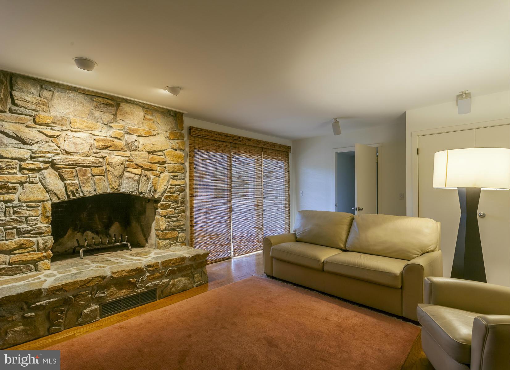 EASTPORT - Residential