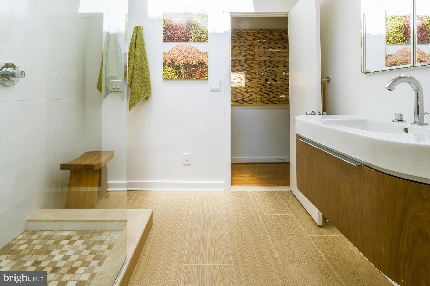 EASTPORT - Residential