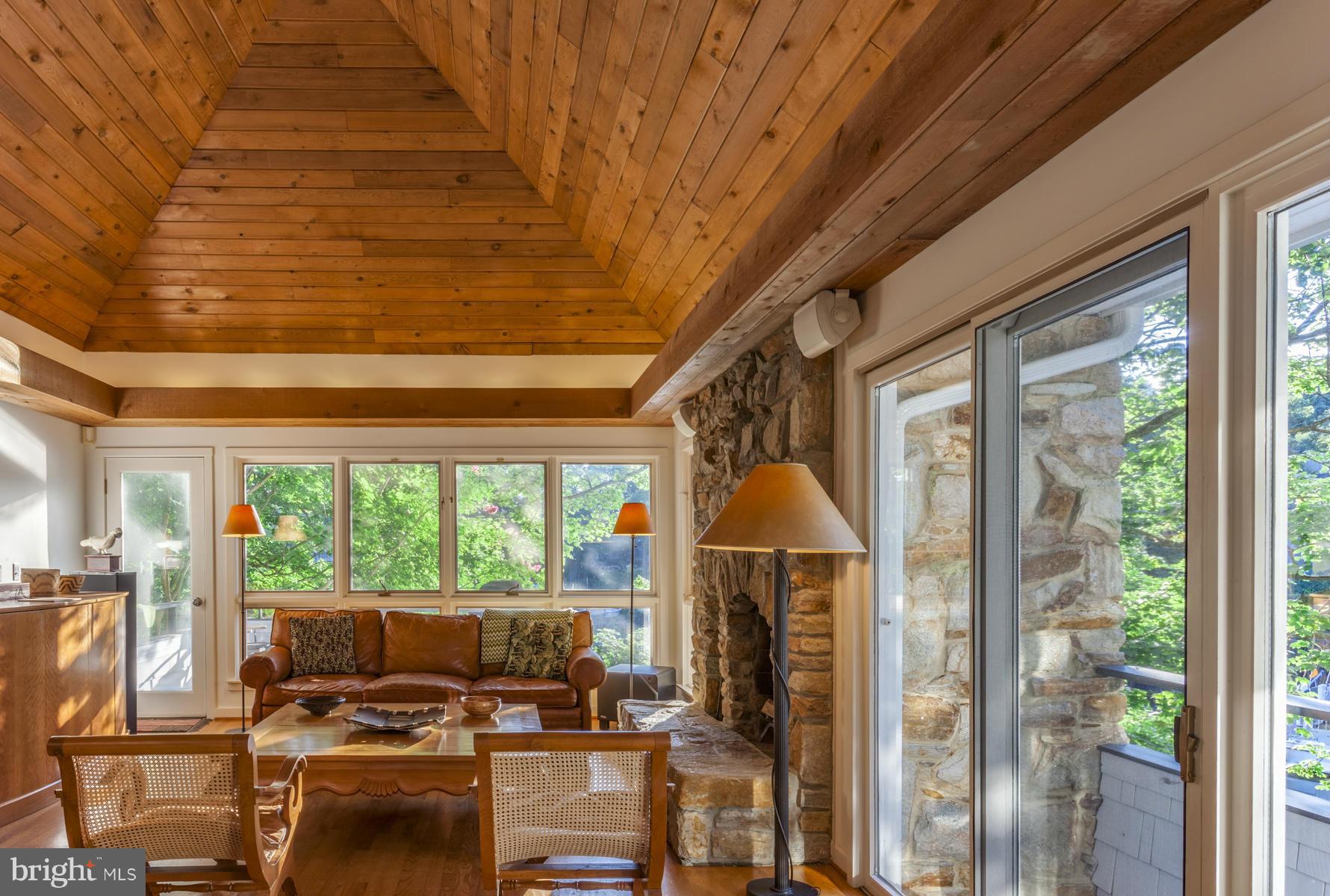 EASTPORT - Residential