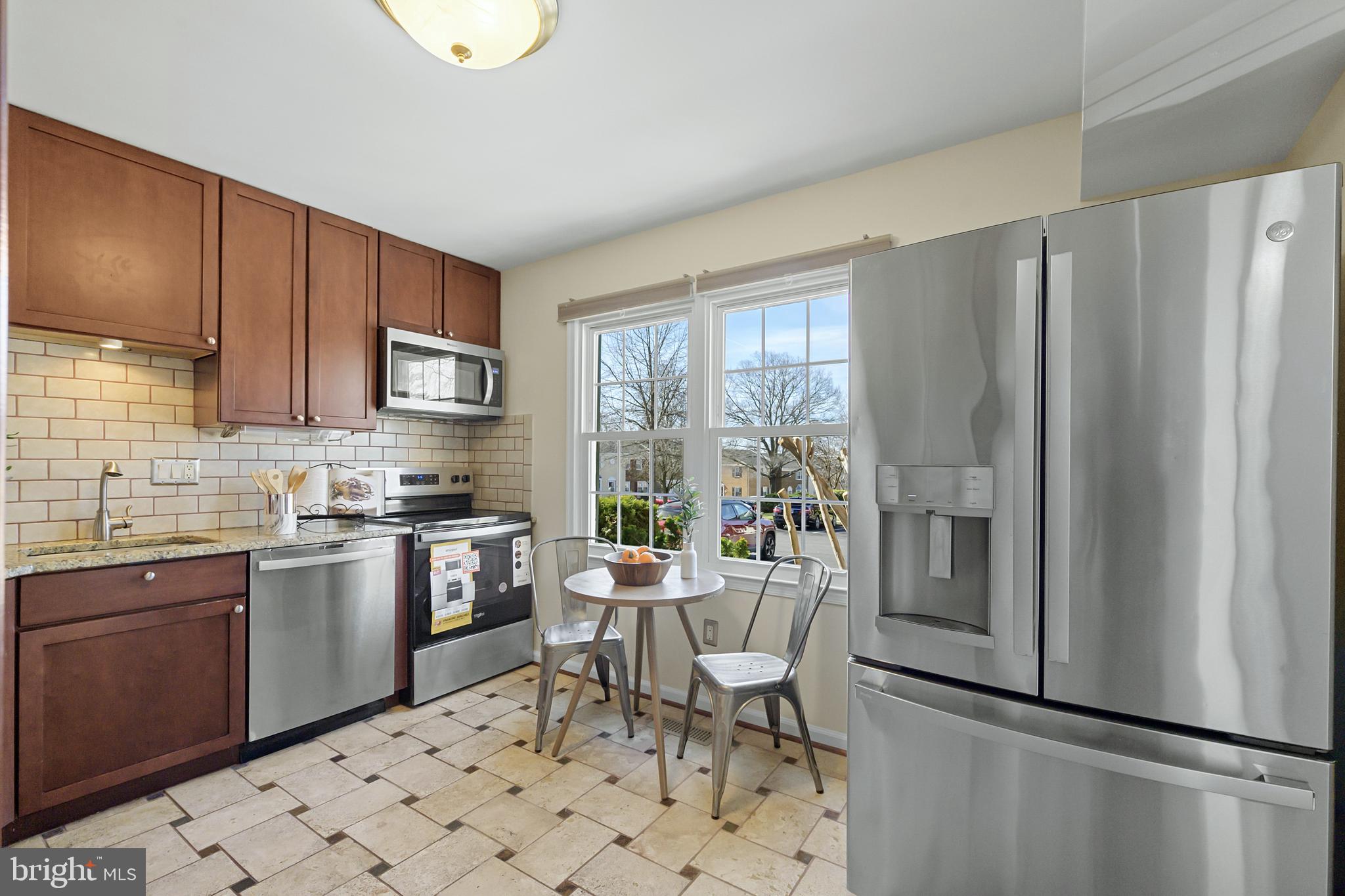 PINECREST HEIGHTS - Residential