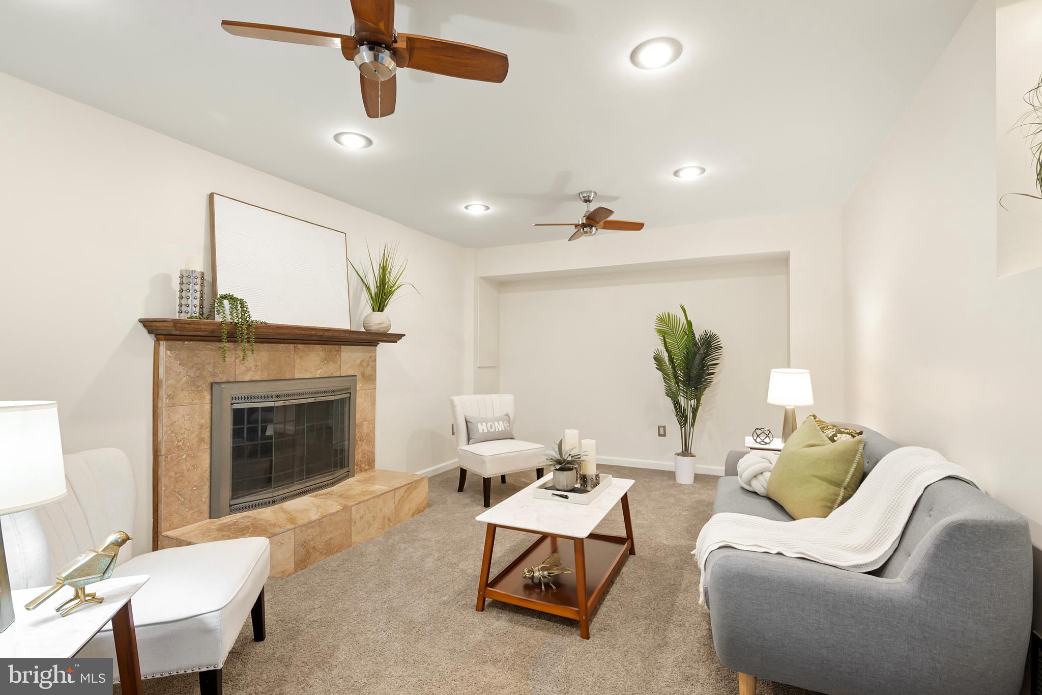 PINECREST HEIGHTS - Residential