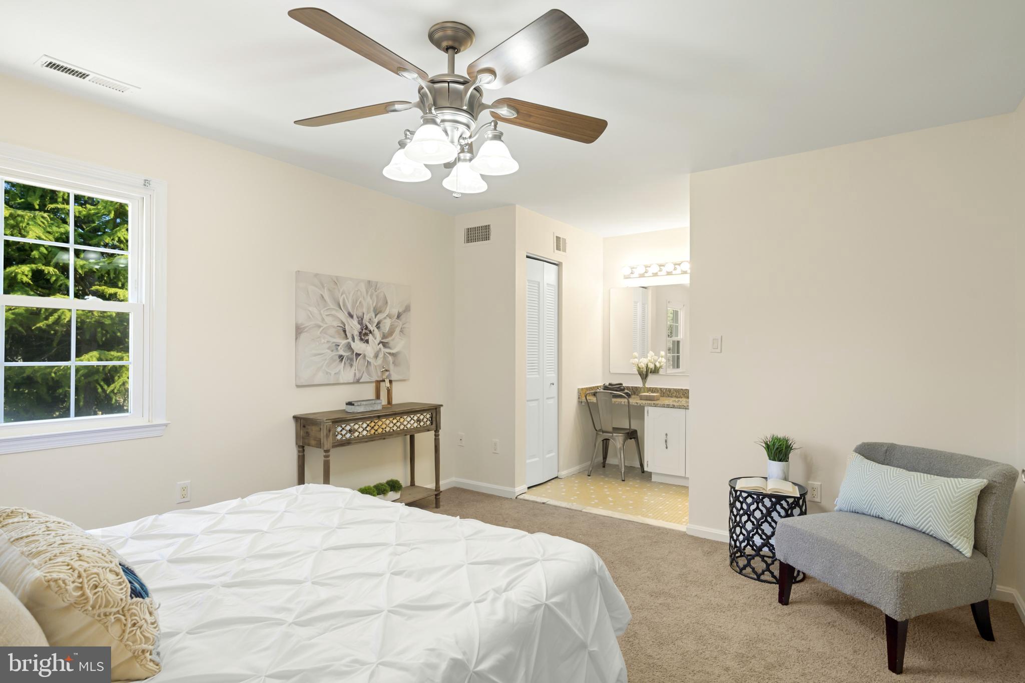 PINECREST HEIGHTS - Residential