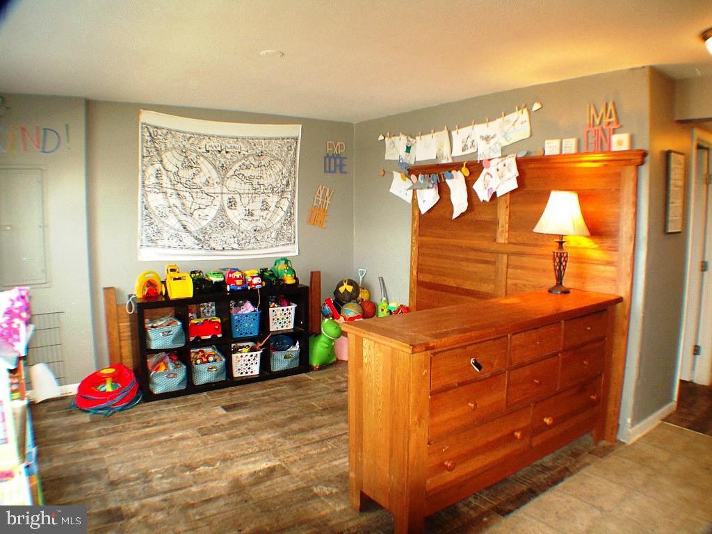 BOYDS CROSSING - Residential