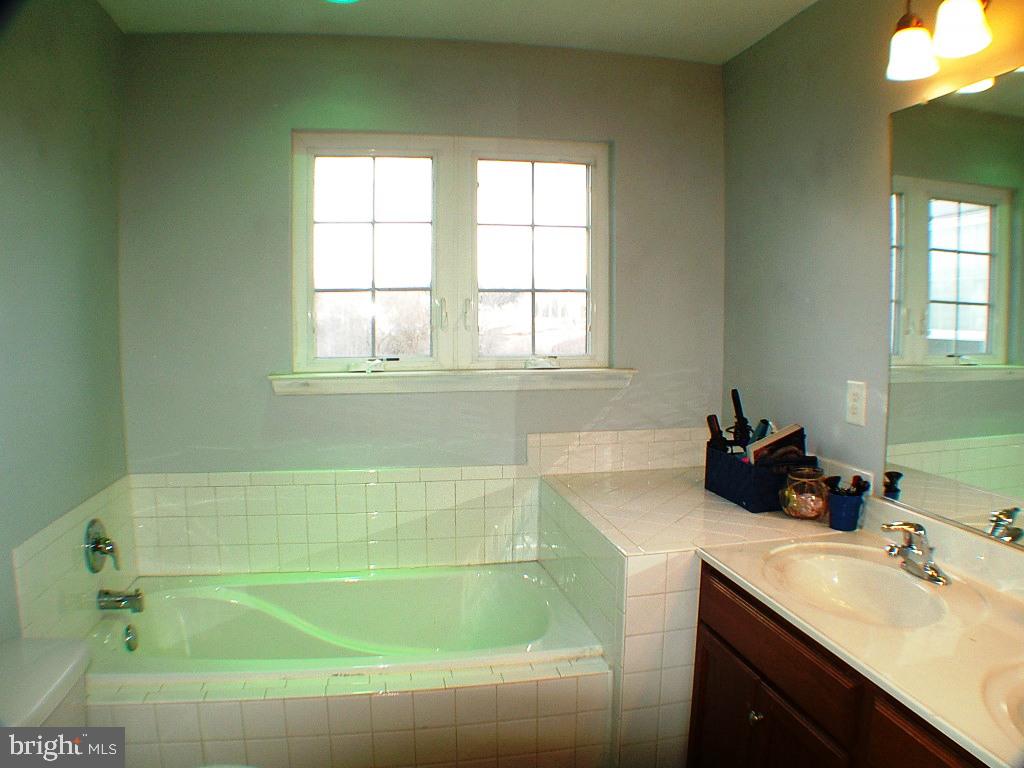 BOYDS CROSSING - Residential