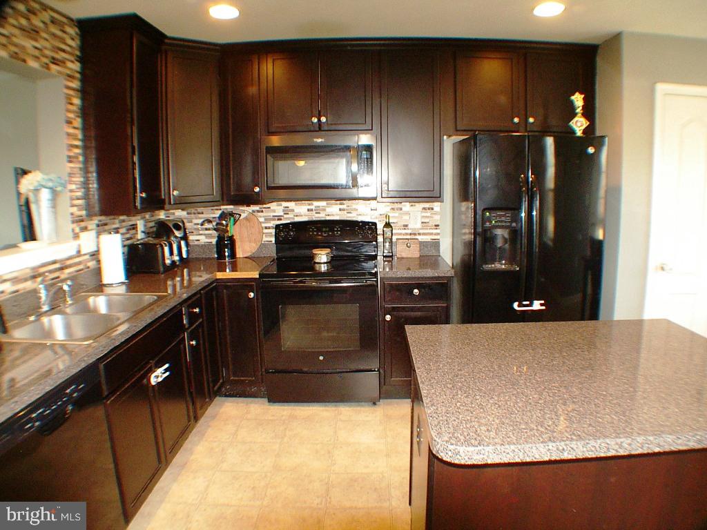 BOYDS CROSSING - Residential