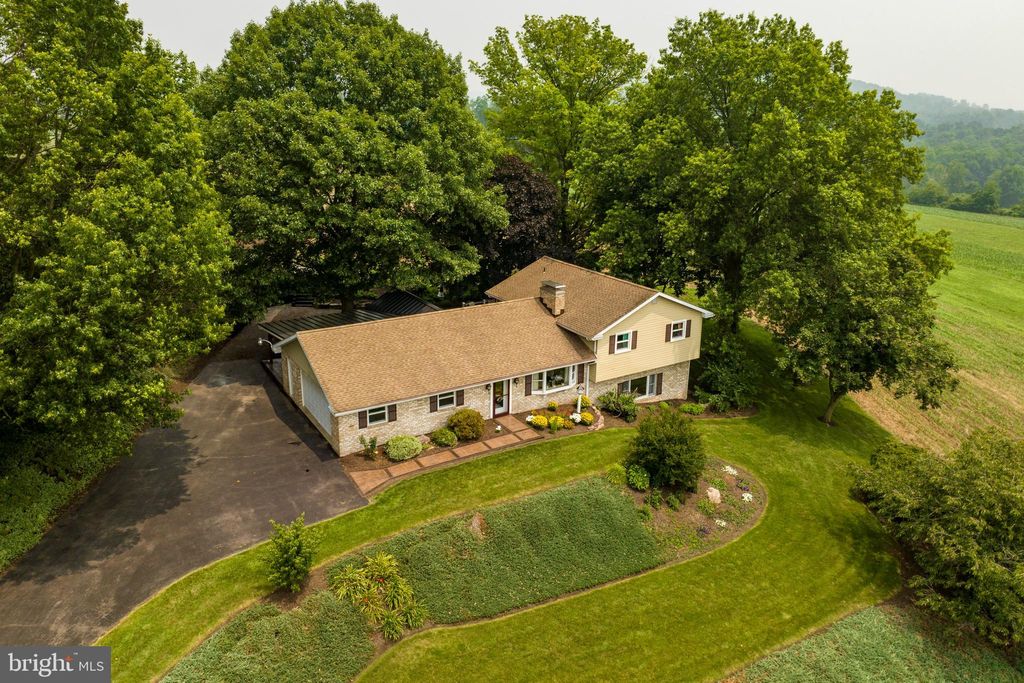 Photo of 820 CENTER CHURCH RD, EAST EARL, PA 17519 (MLS # PALA2037892)